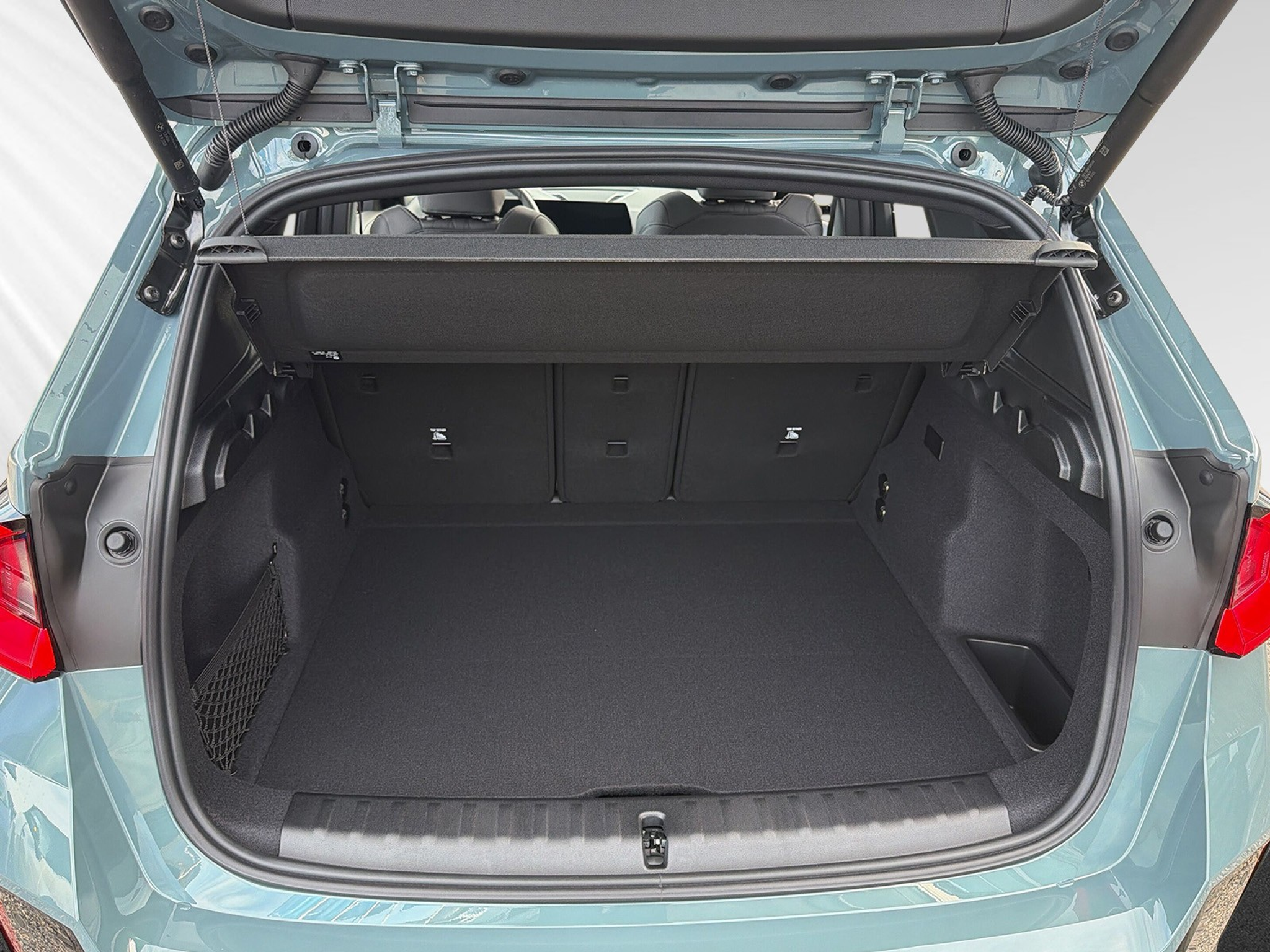 listing desktop thumbnail image 6