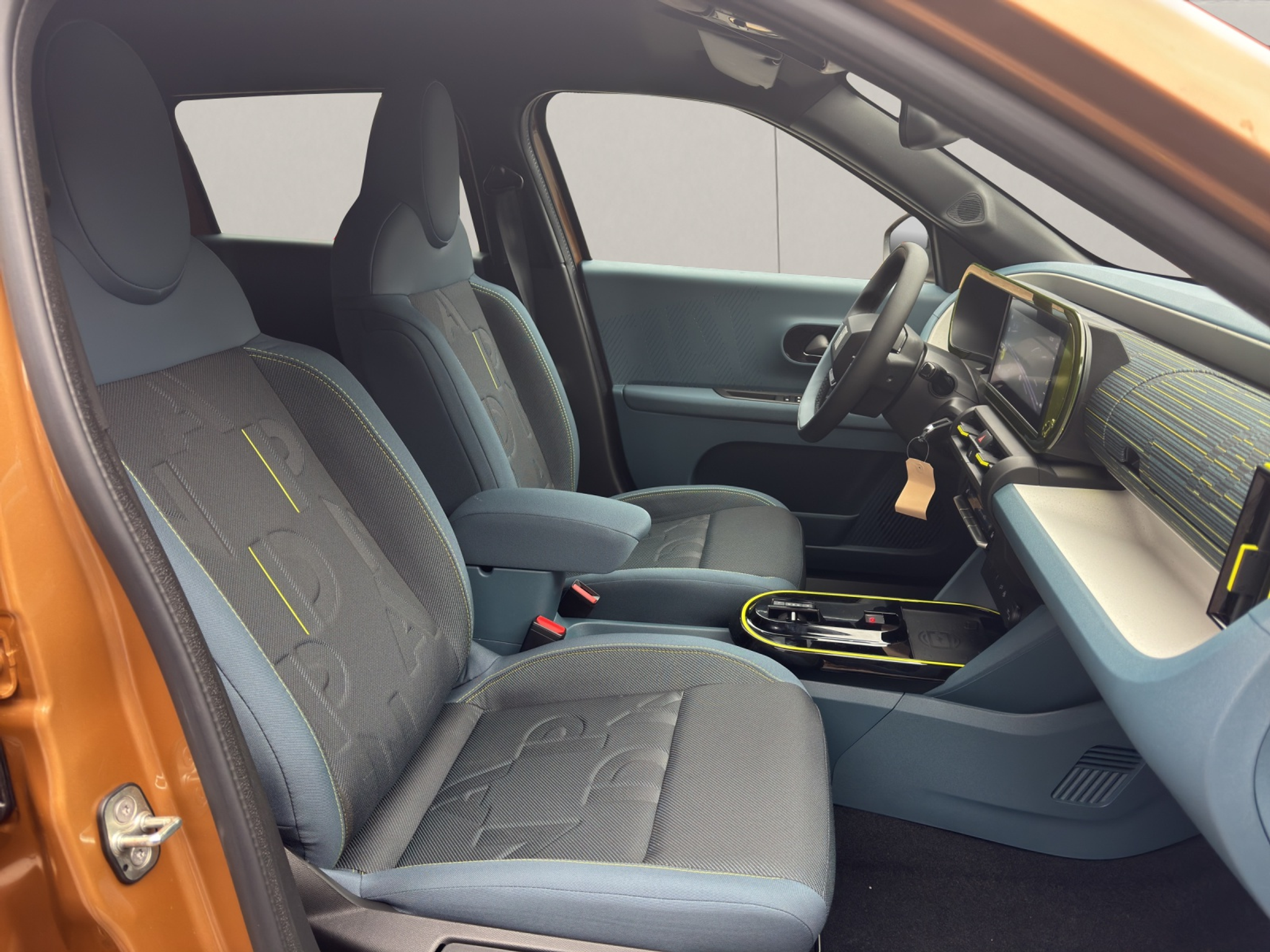 listing desktop thumbnail image 10