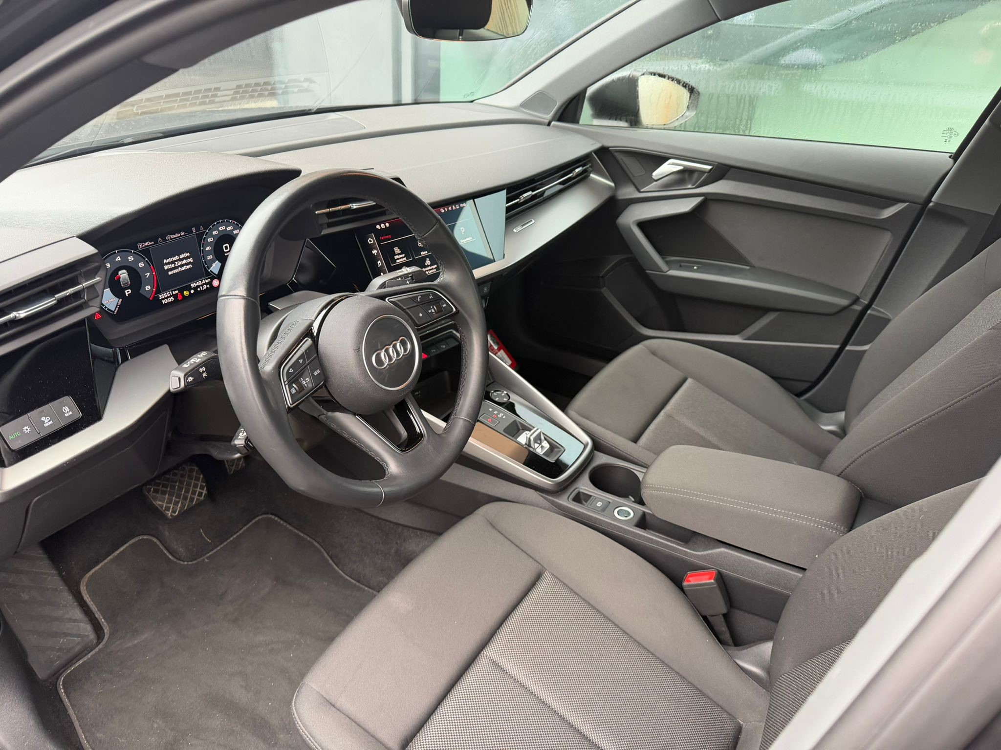 listing desktop thumbnail image 9