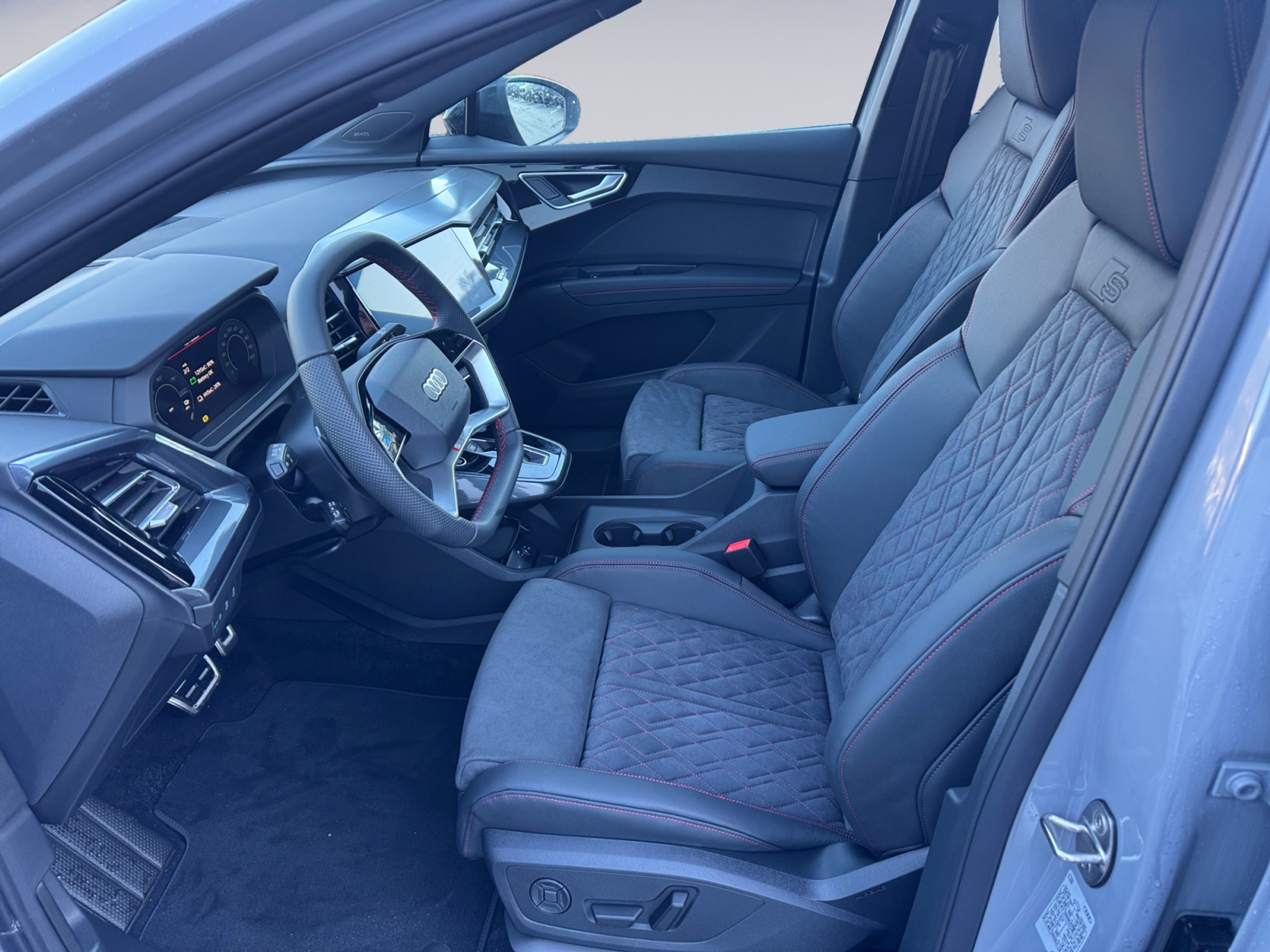 listing desktop thumbnail image 8