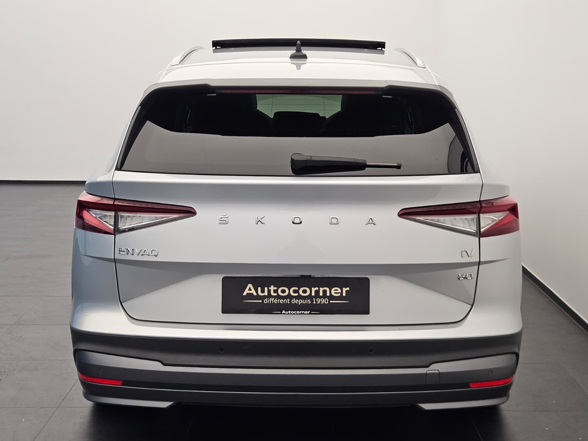 listing desktop thumbnail image 7