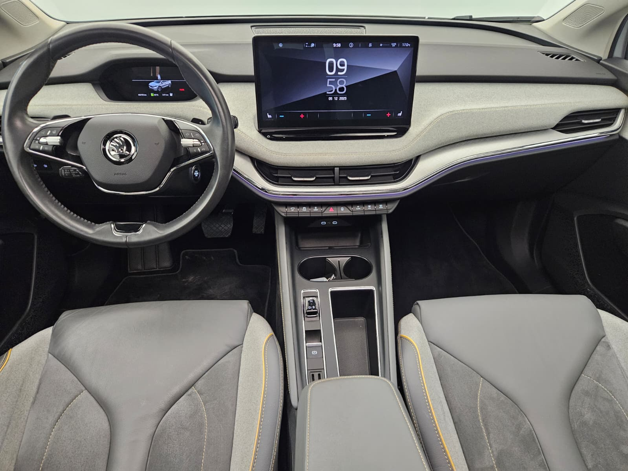 listing desktop thumbnail image 9