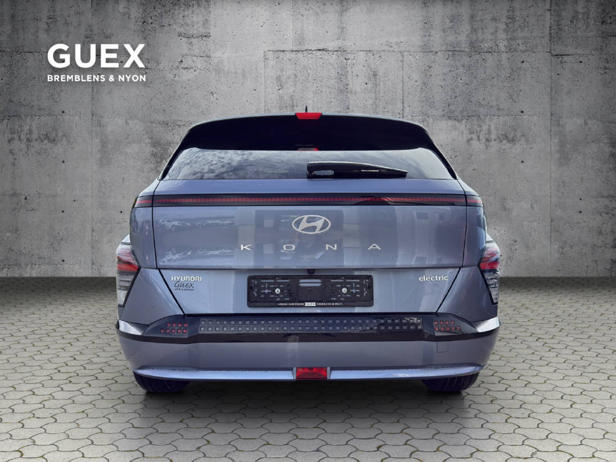 listing desktop thumbnail image 3