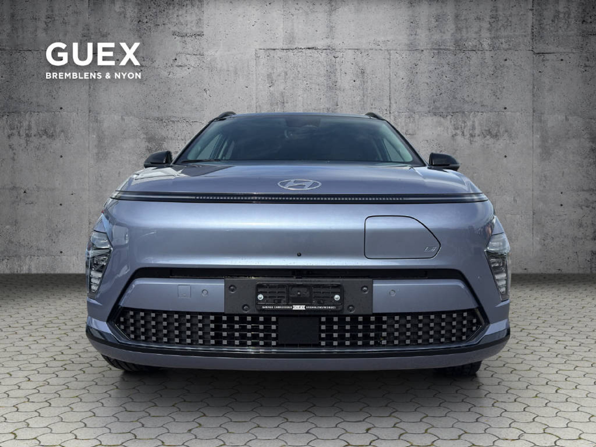 listing desktop thumbnail image 1