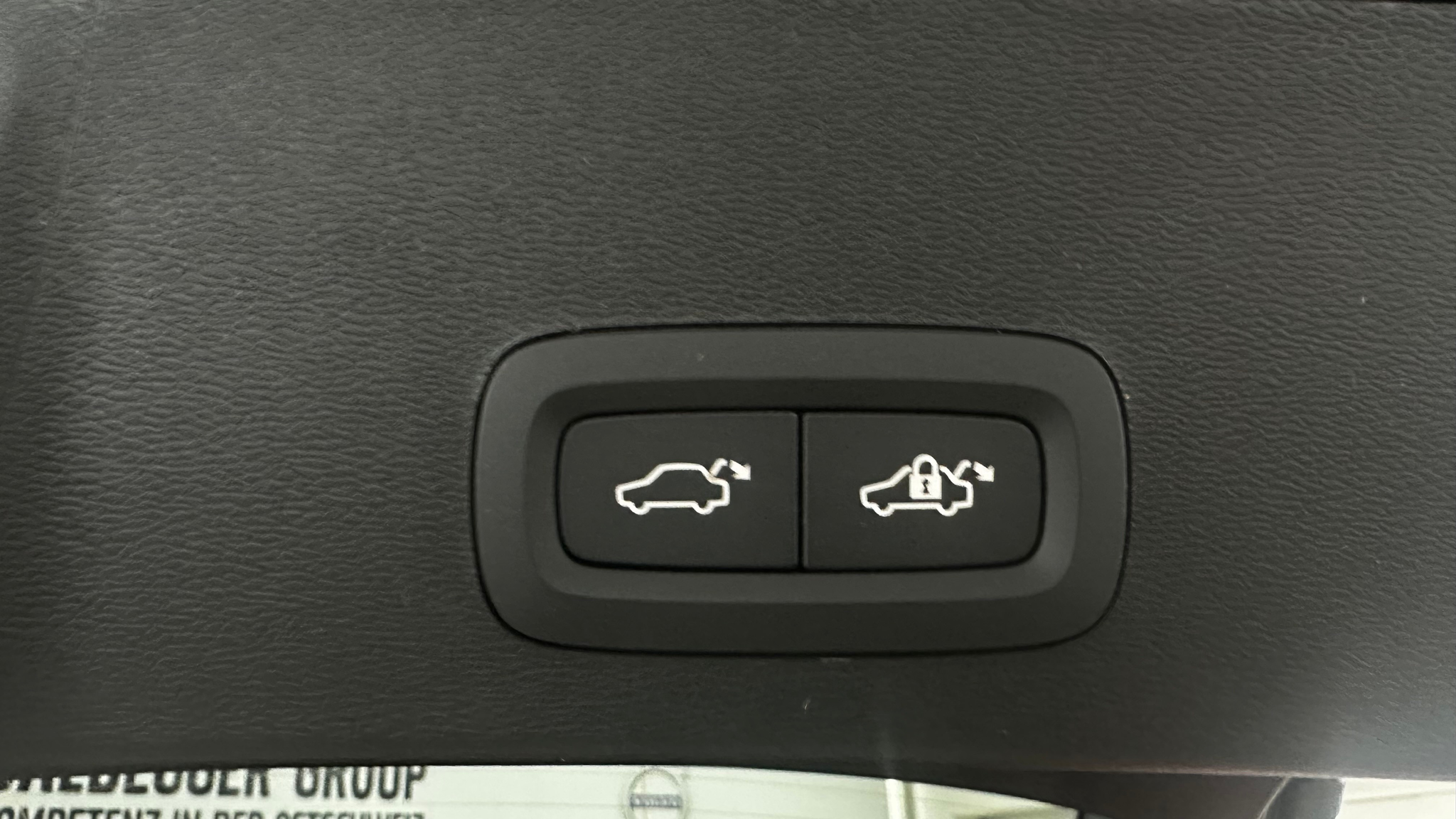 listing desktop thumbnail image 15