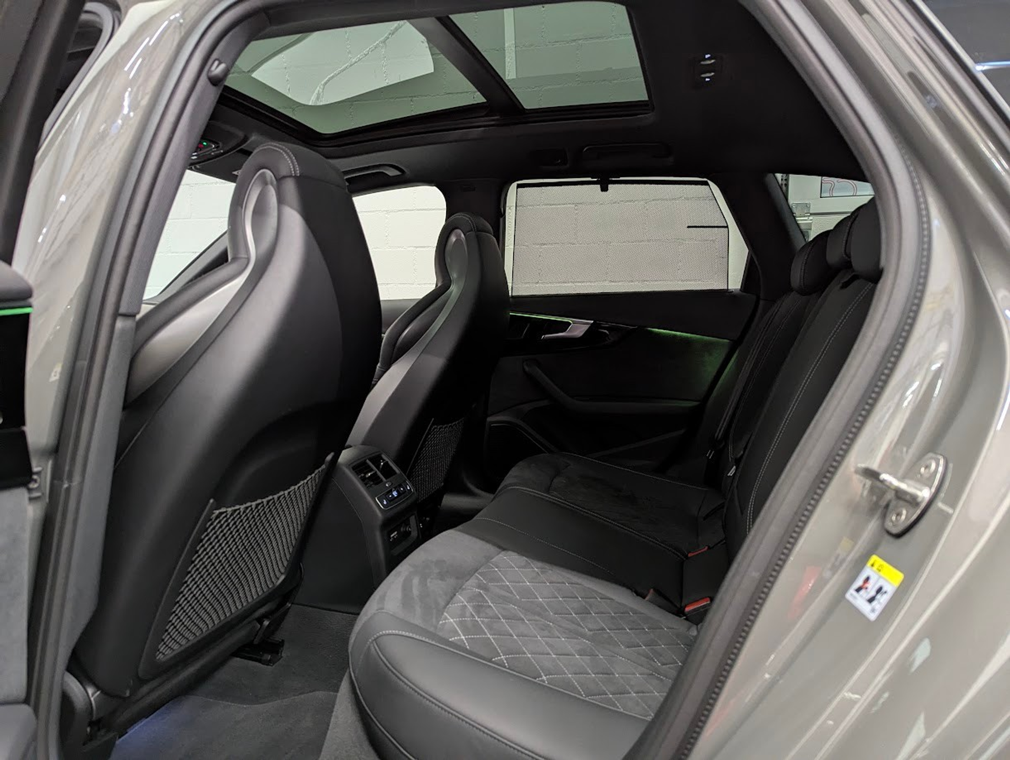 listing desktop thumbnail image 26