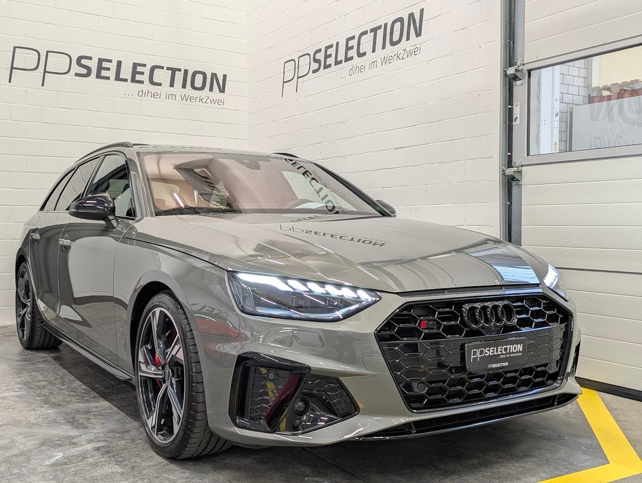 listing desktop thumbnail image 0