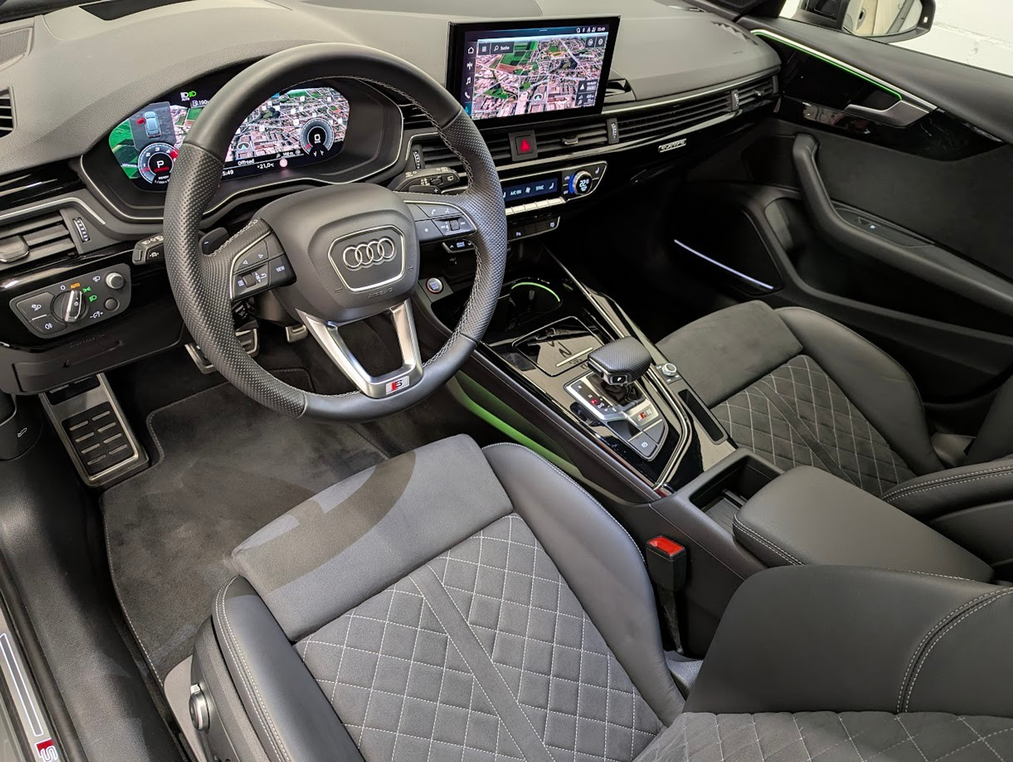 listing desktop thumbnail image 6