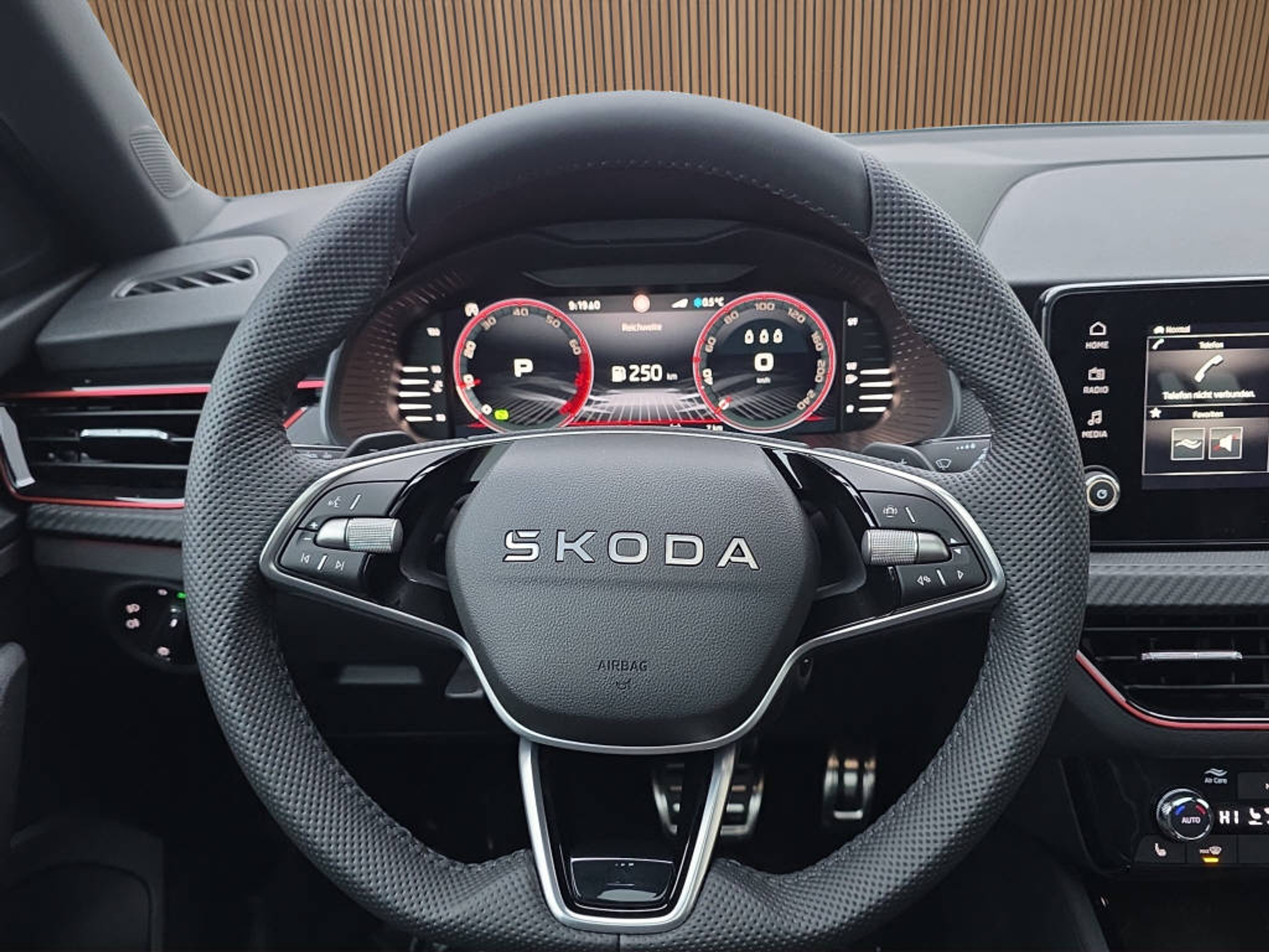 listing desktop thumbnail image 10