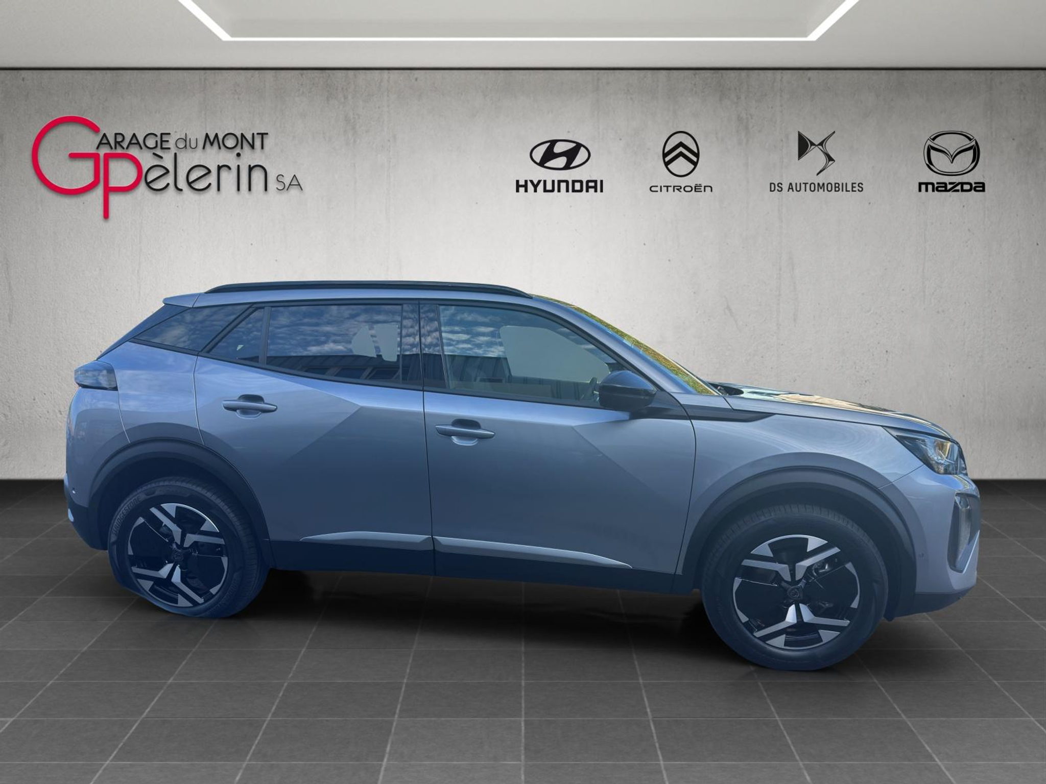 listing desktop thumbnail image 4