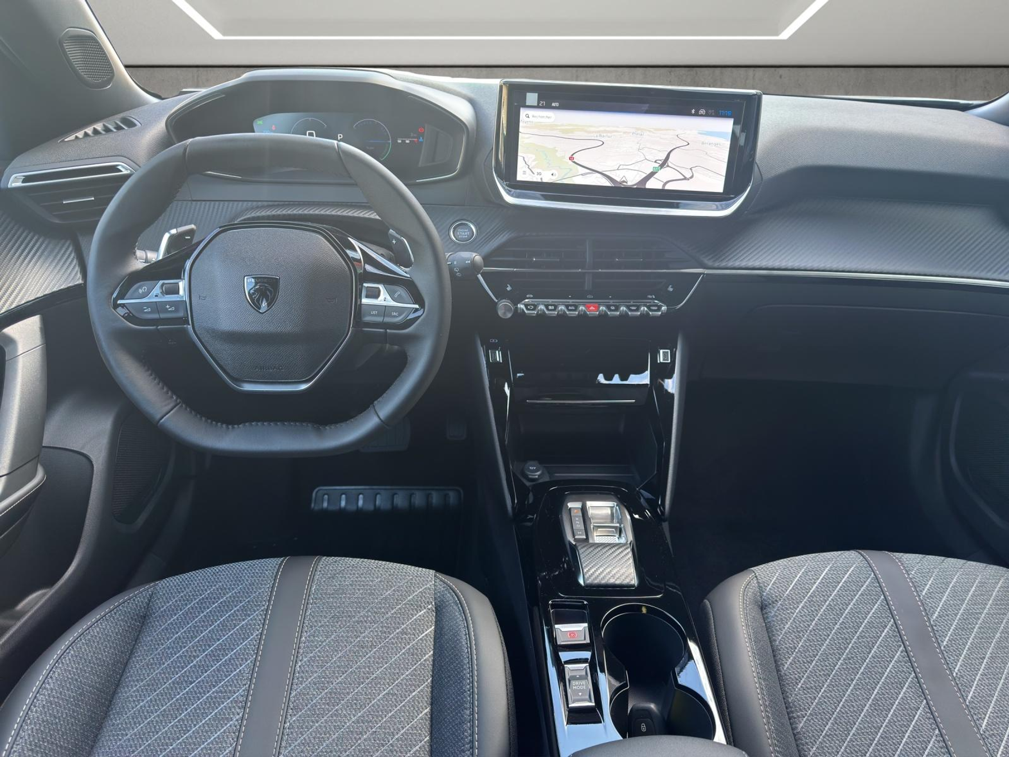 listing desktop thumbnail image 8