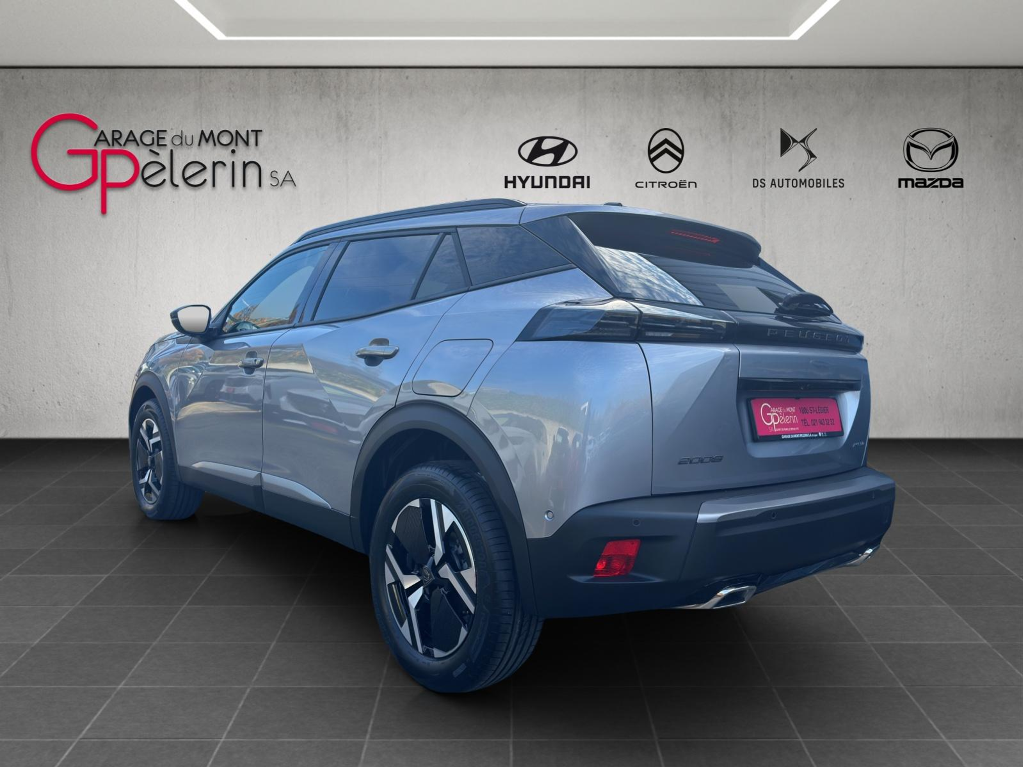 listing desktop thumbnail image 1