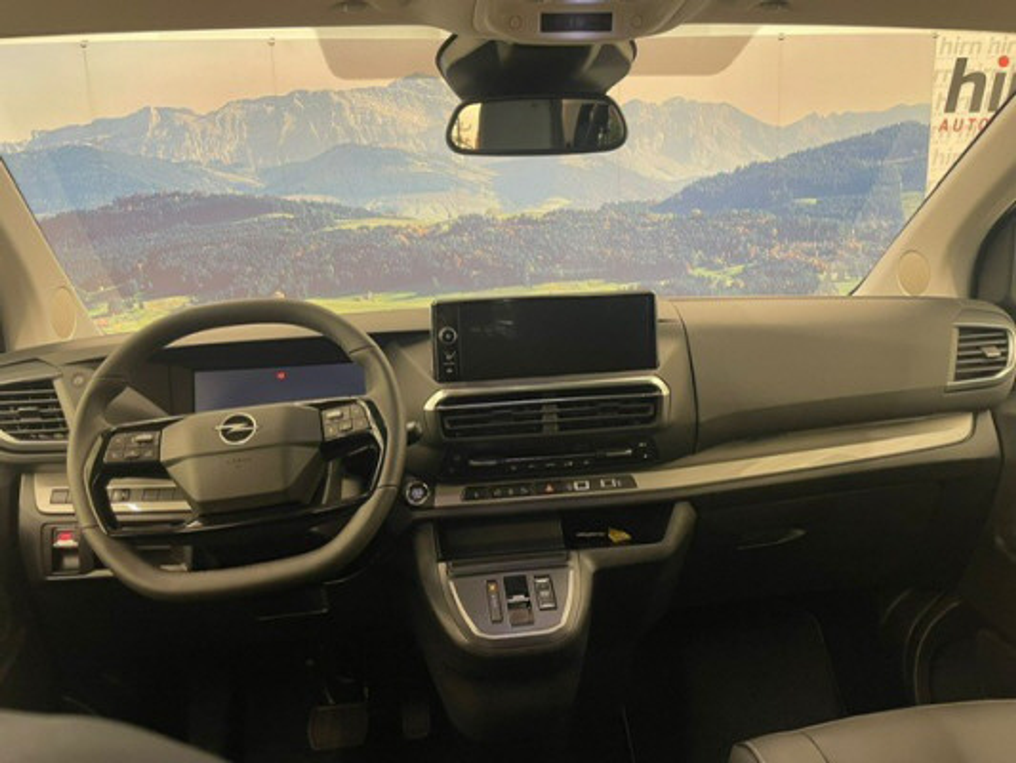 listing desktop thumbnail image 5