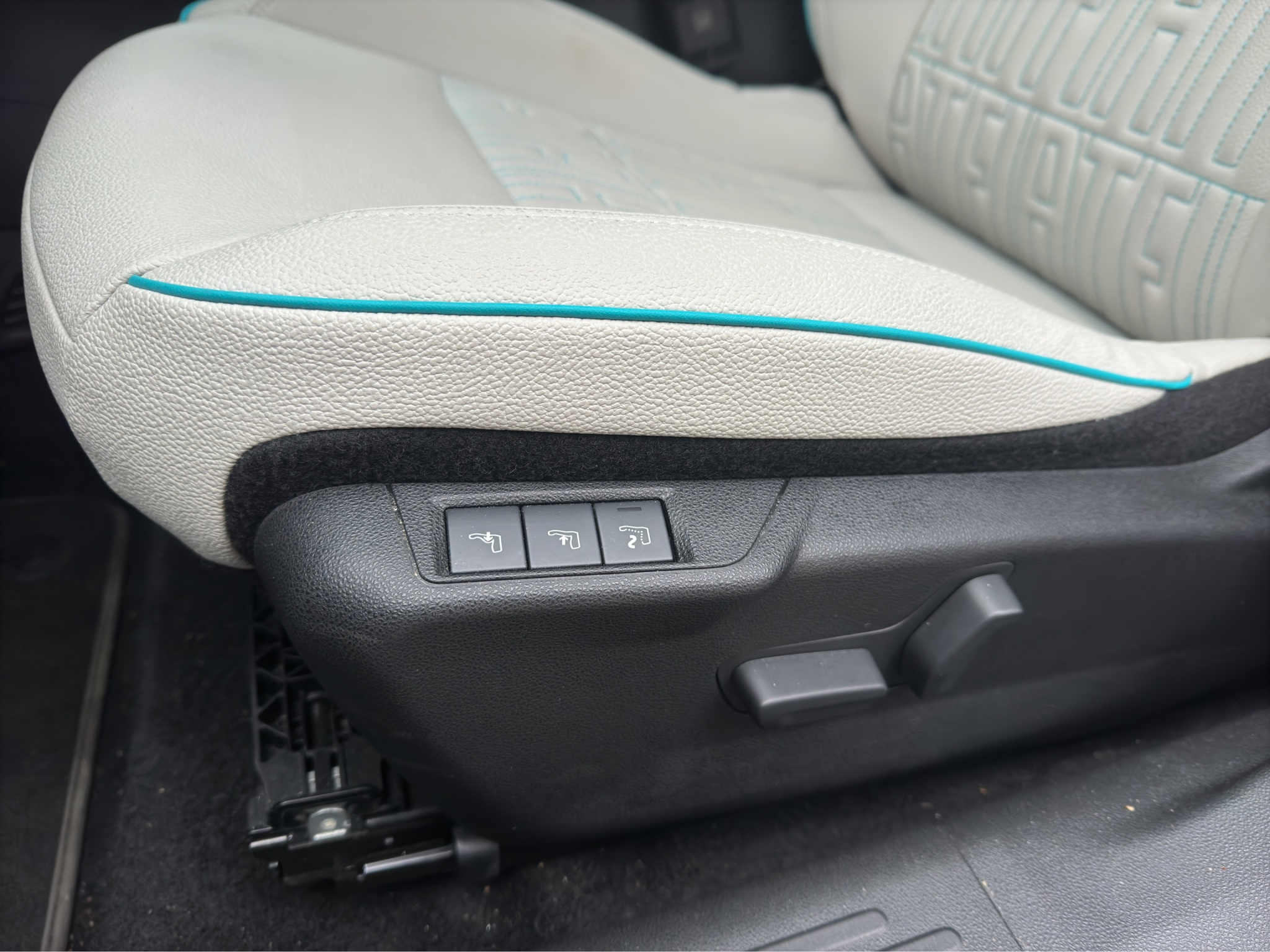 listing desktop thumbnail image 21