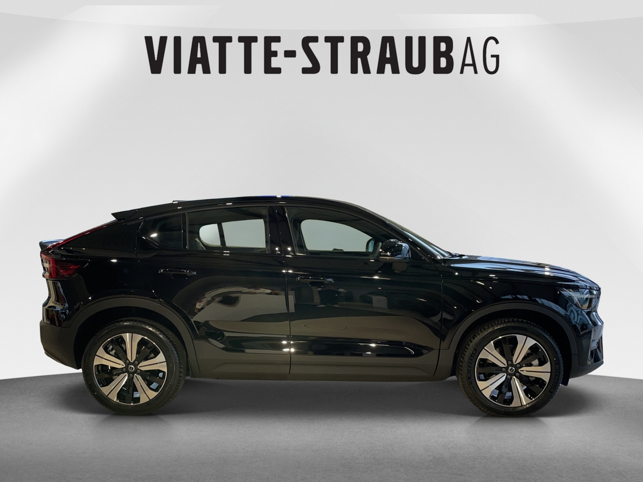 listing desktop thumbnail image 5