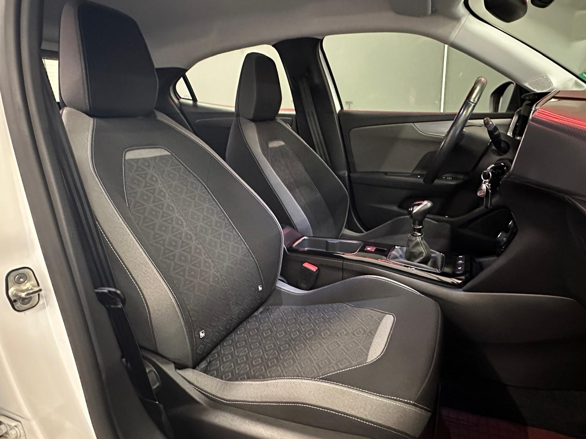 listing desktop thumbnail image 10