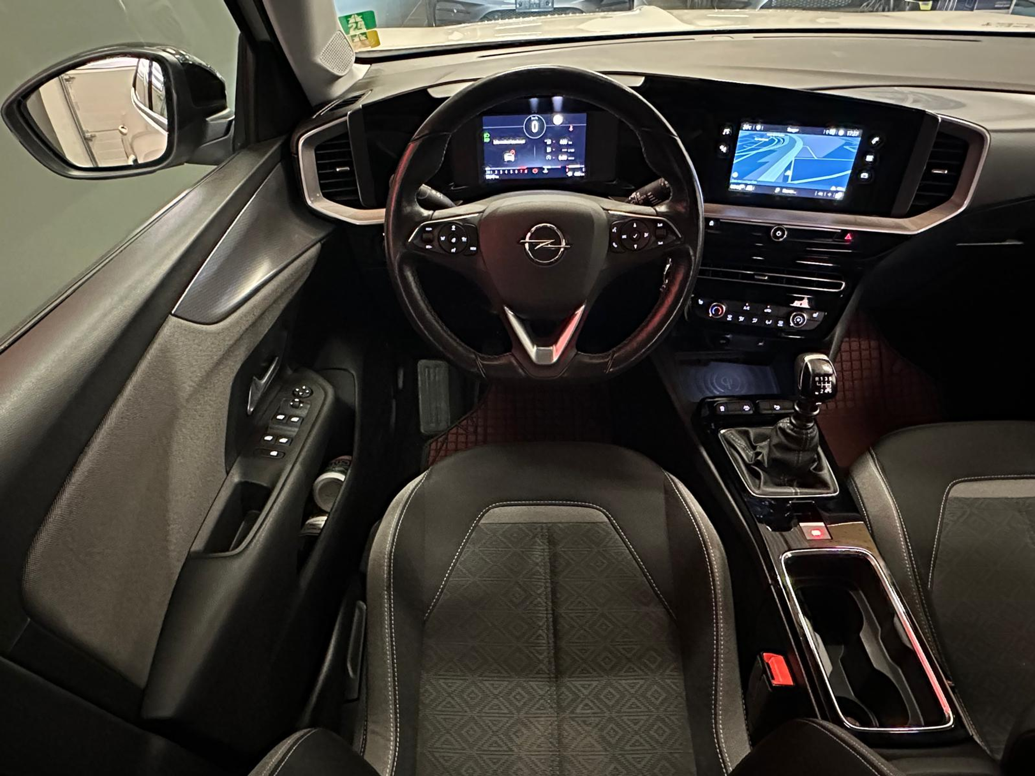 listing desktop thumbnail image 15