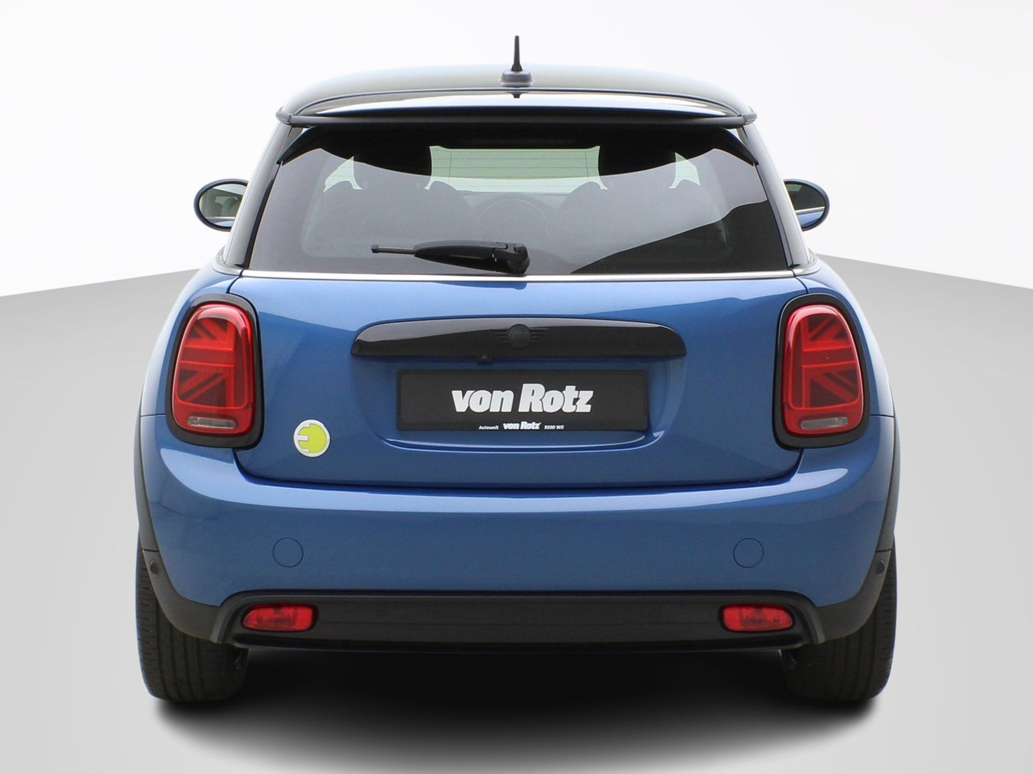 listing desktop thumbnail image 3