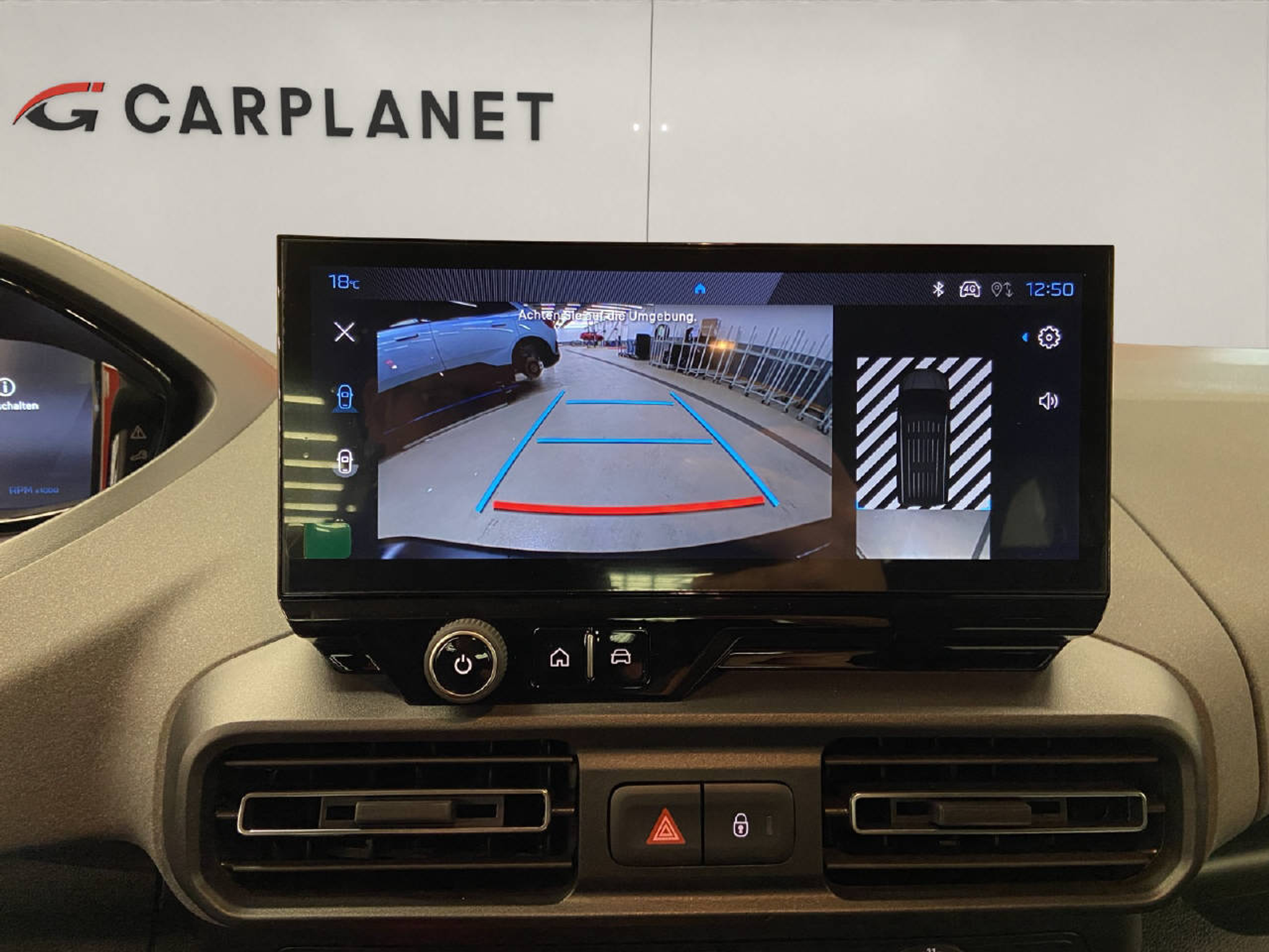 listing desktop thumbnail image 7