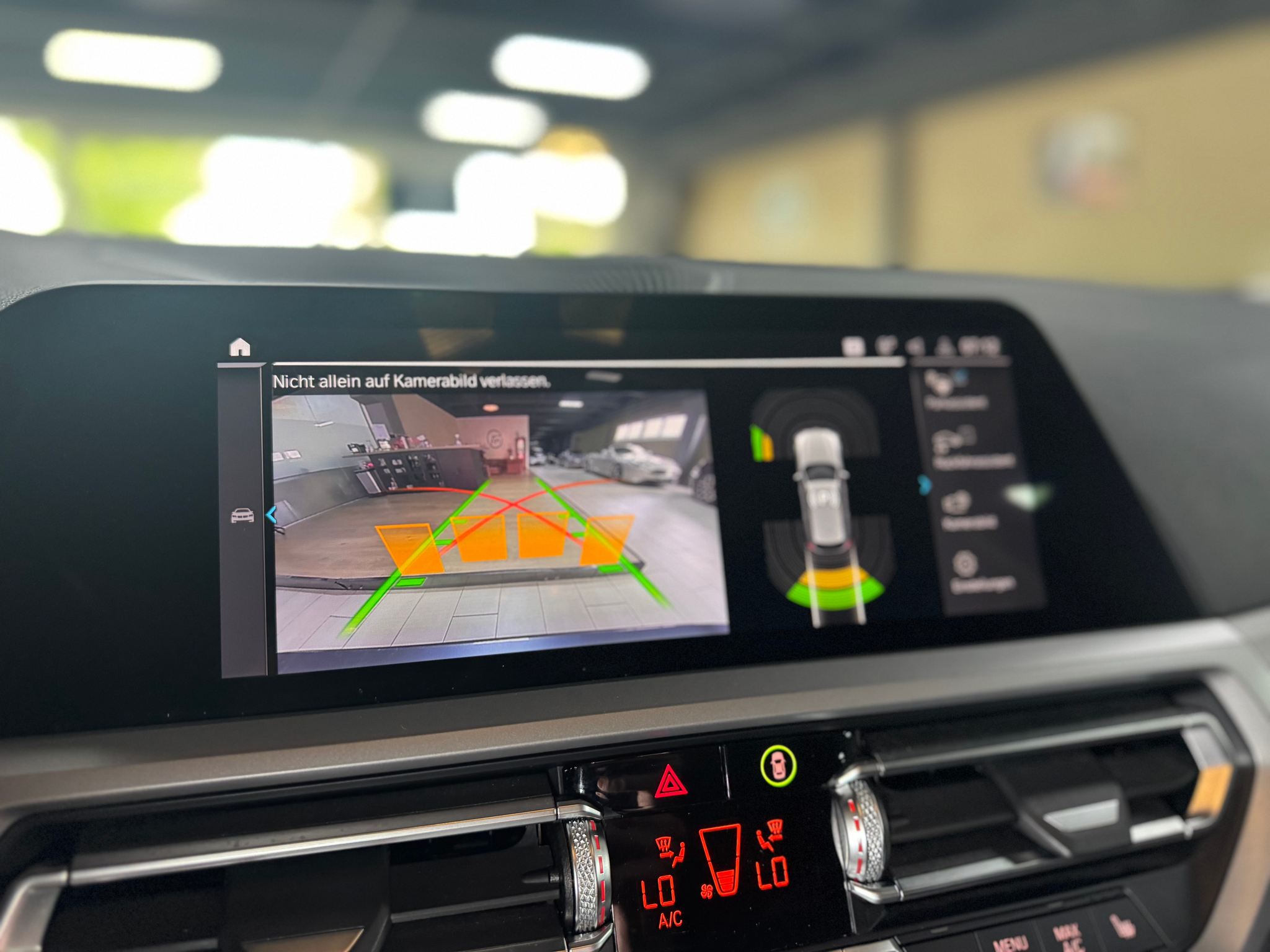 listing desktop thumbnail image 25