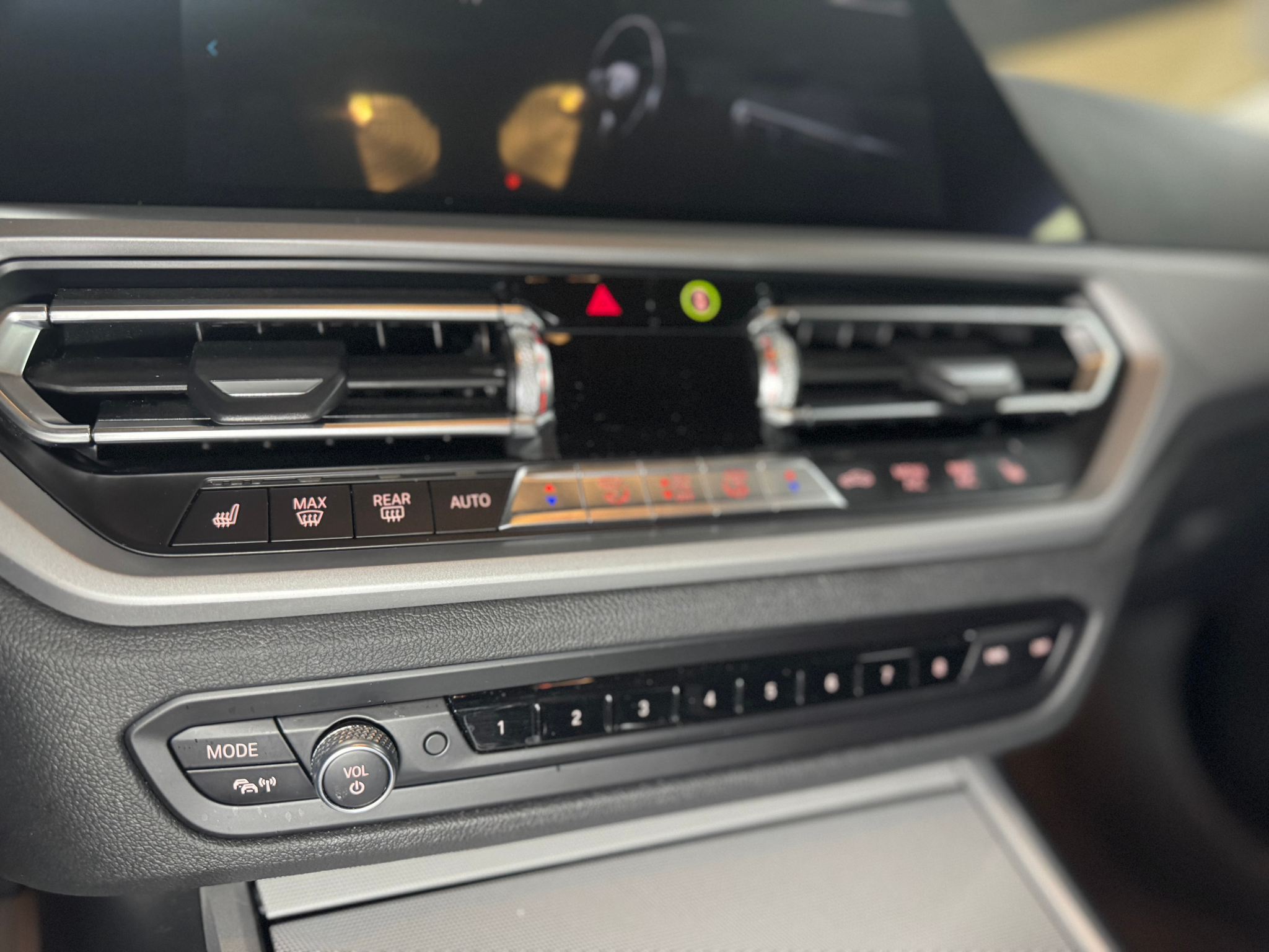 listing desktop thumbnail image 23