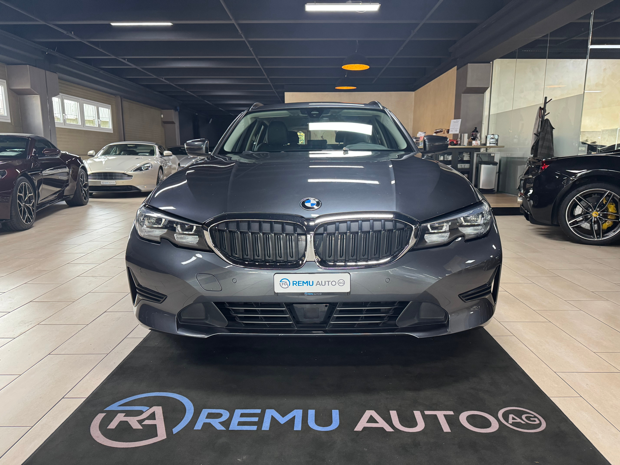 listing desktop thumbnail image 5