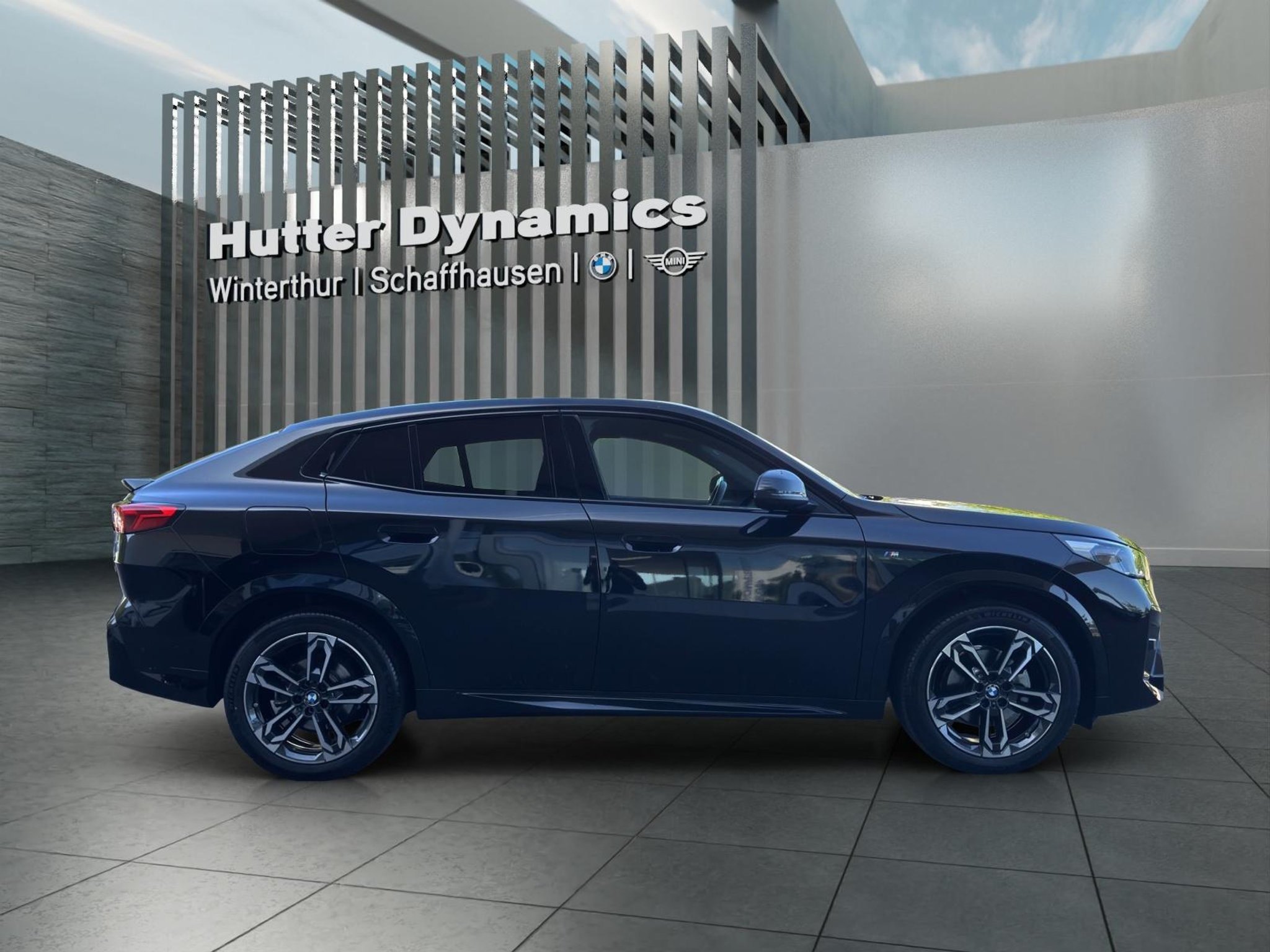 listing desktop thumbnail image 3