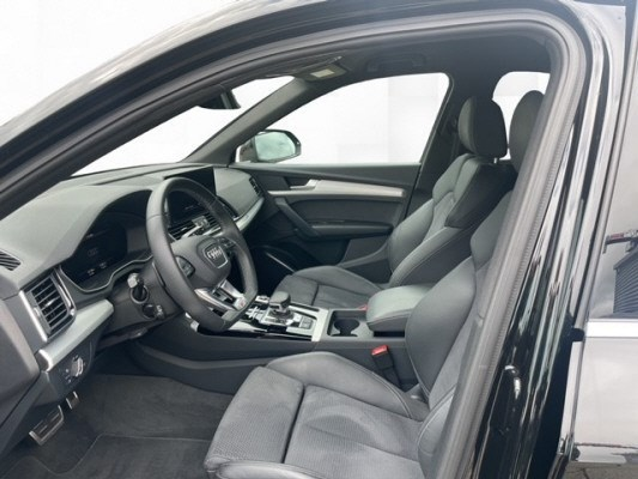 listing desktop thumbnail image 8