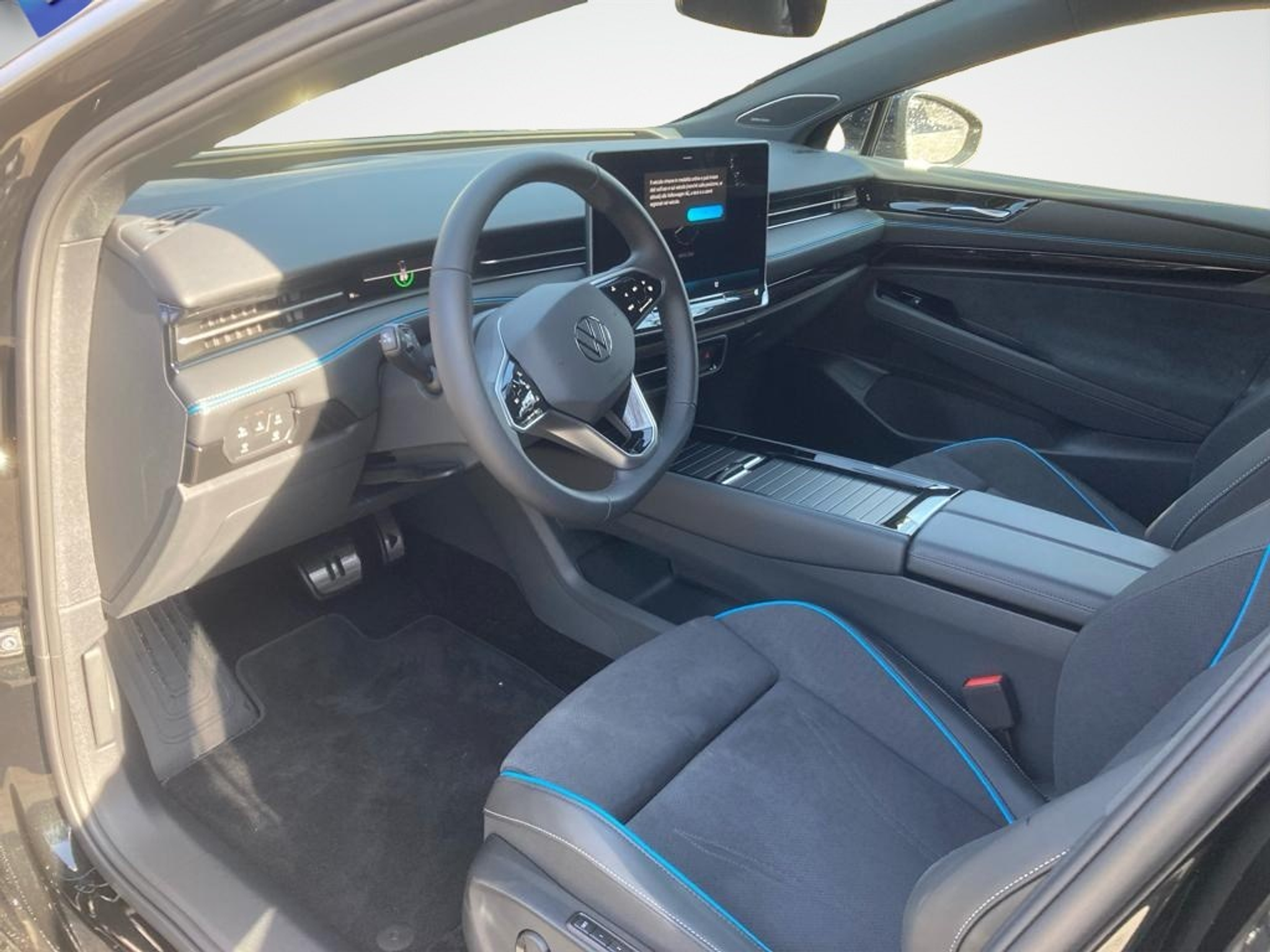 listing desktop thumbnail image 8