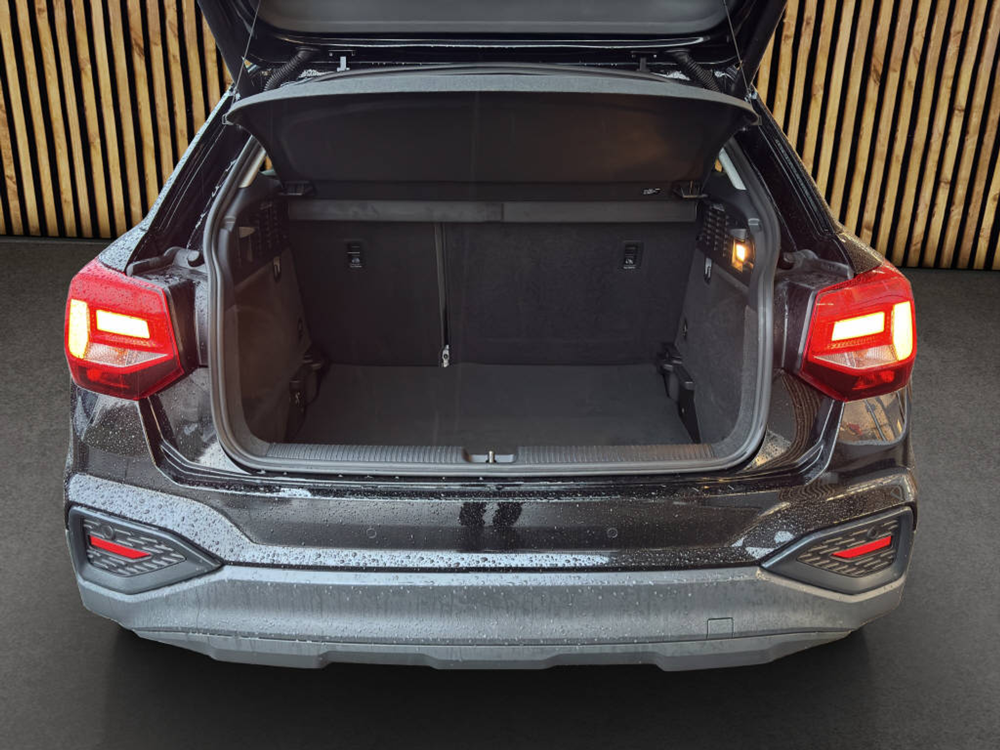 listing desktop thumbnail image 14