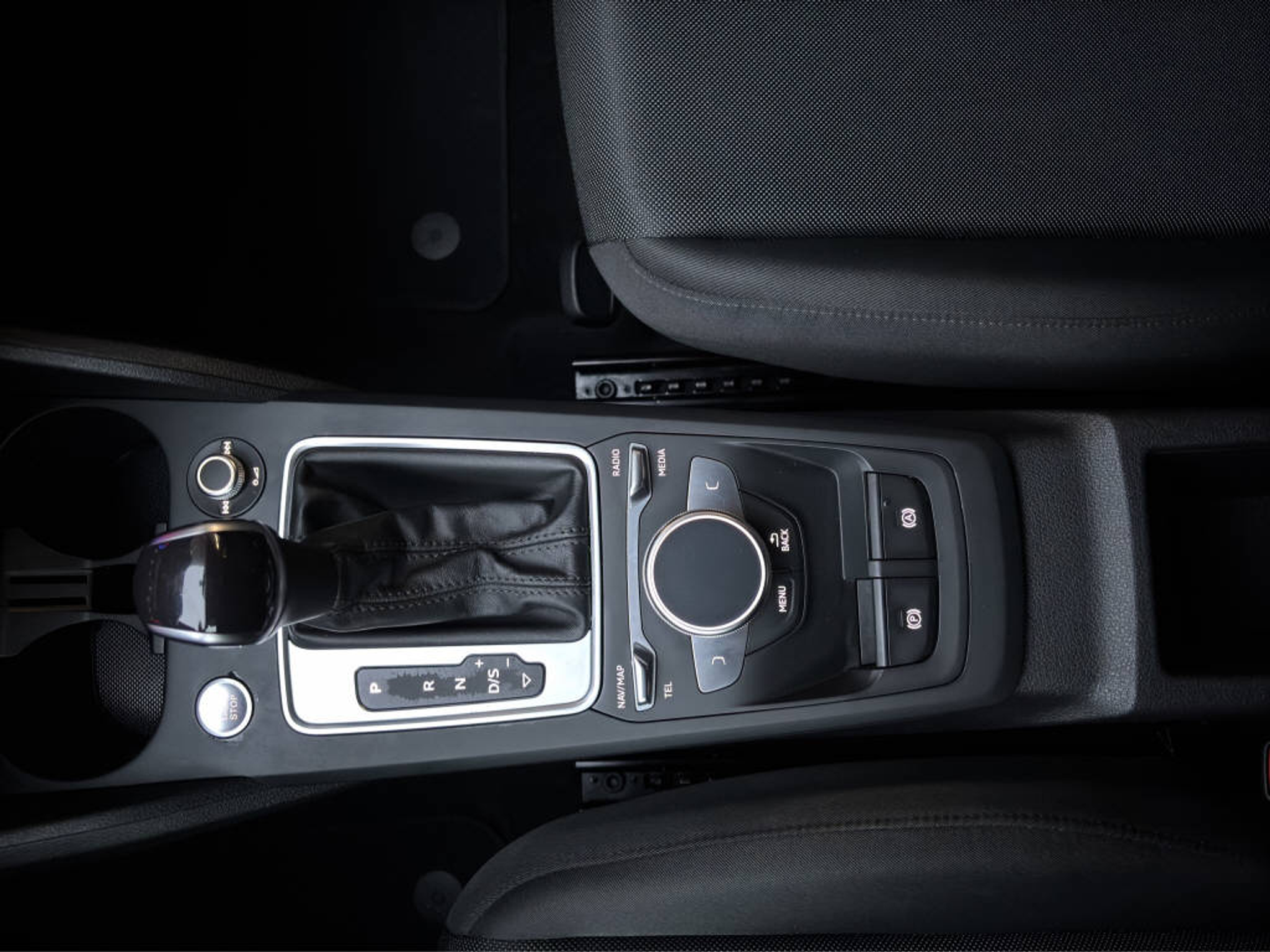 listing desktop thumbnail image 11