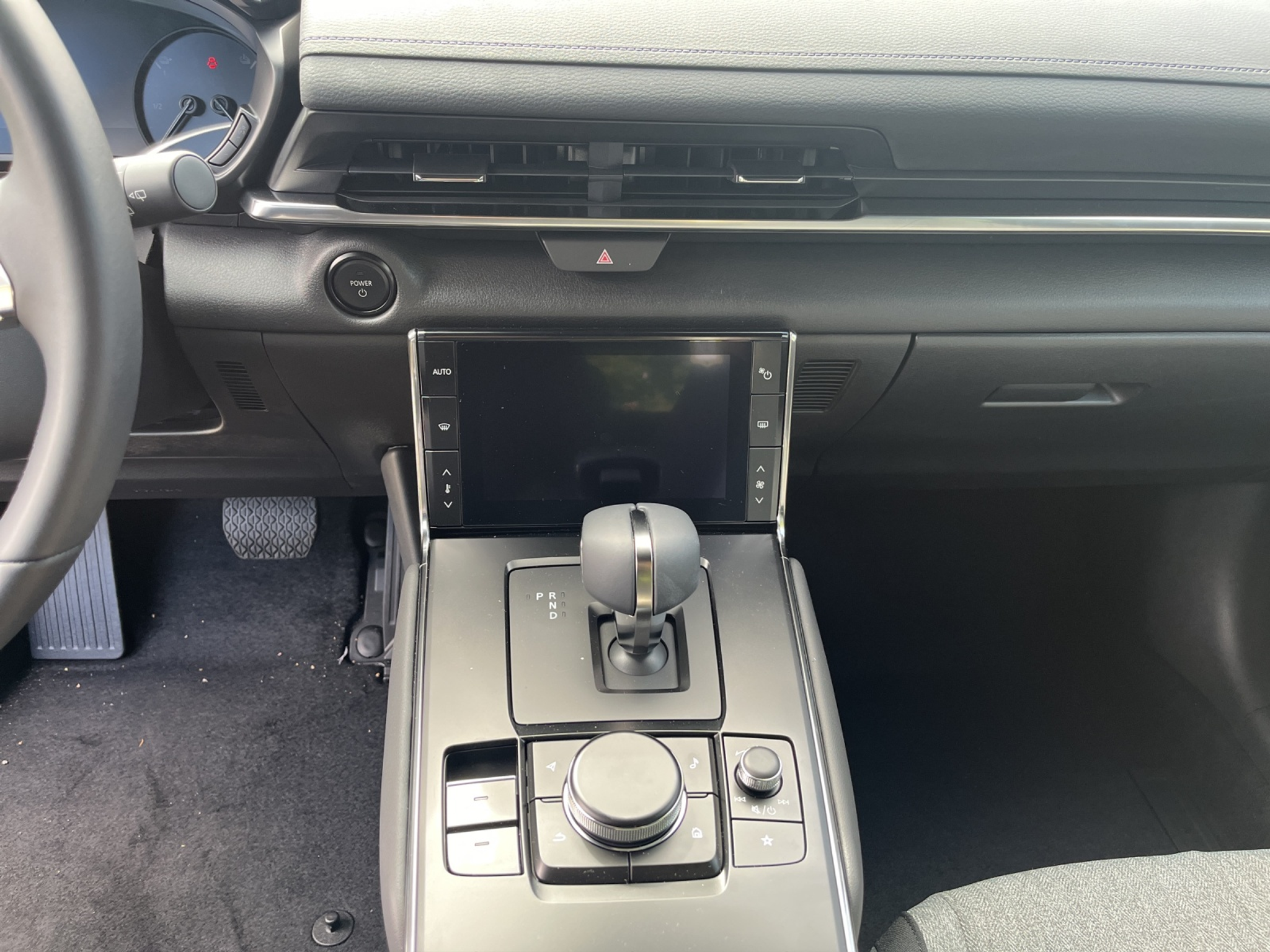 listing desktop thumbnail image 11