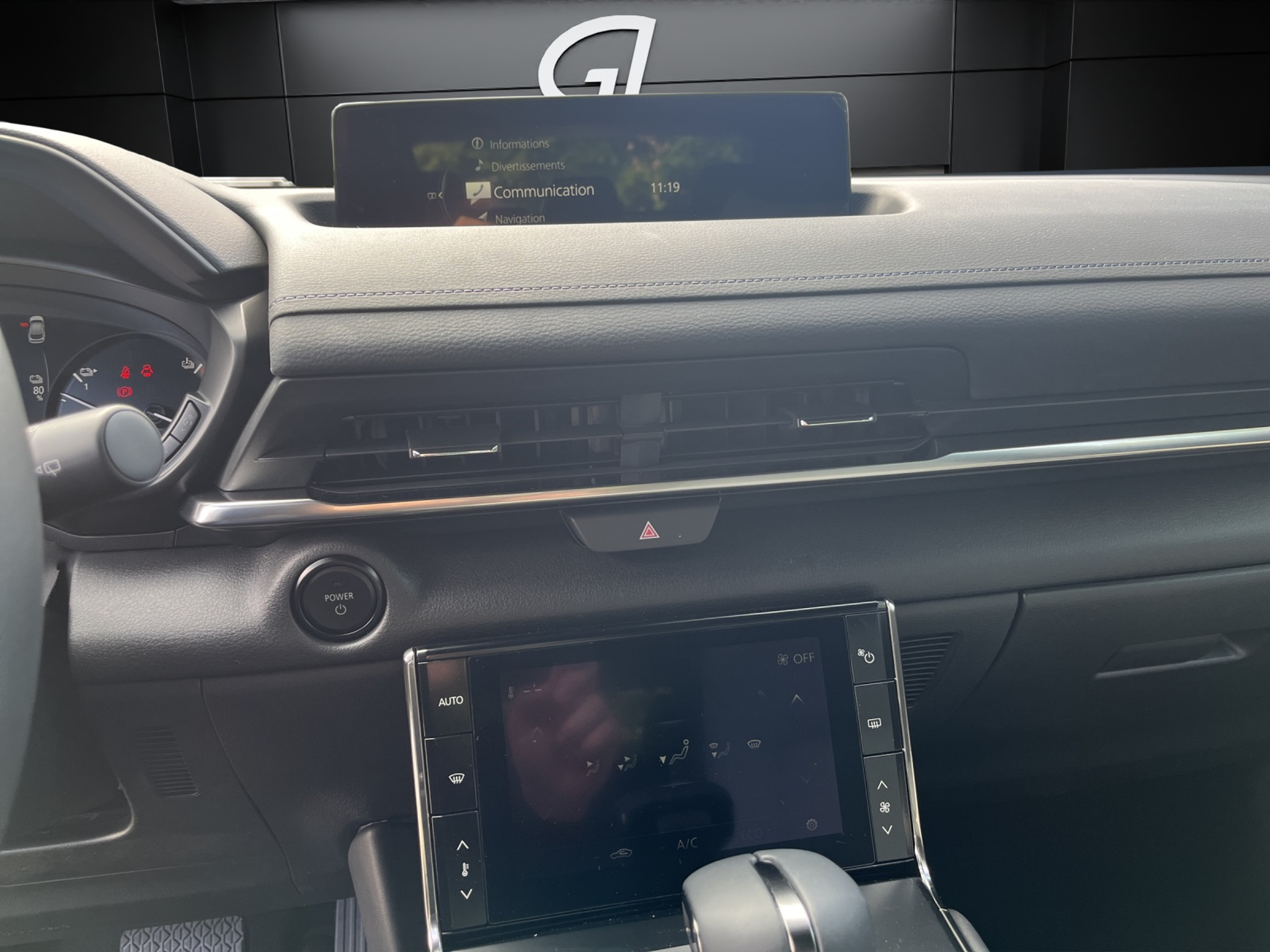 listing desktop thumbnail image 10