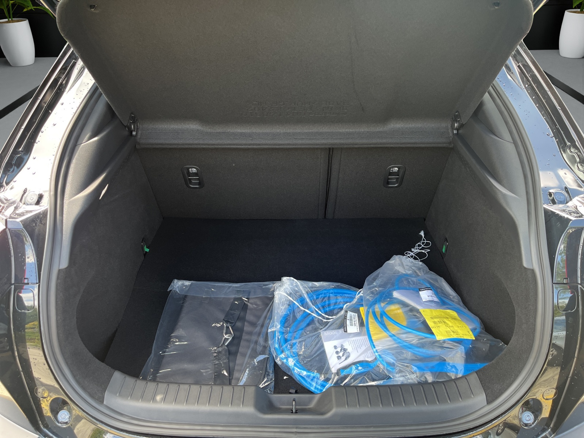 listing desktop thumbnail image 13