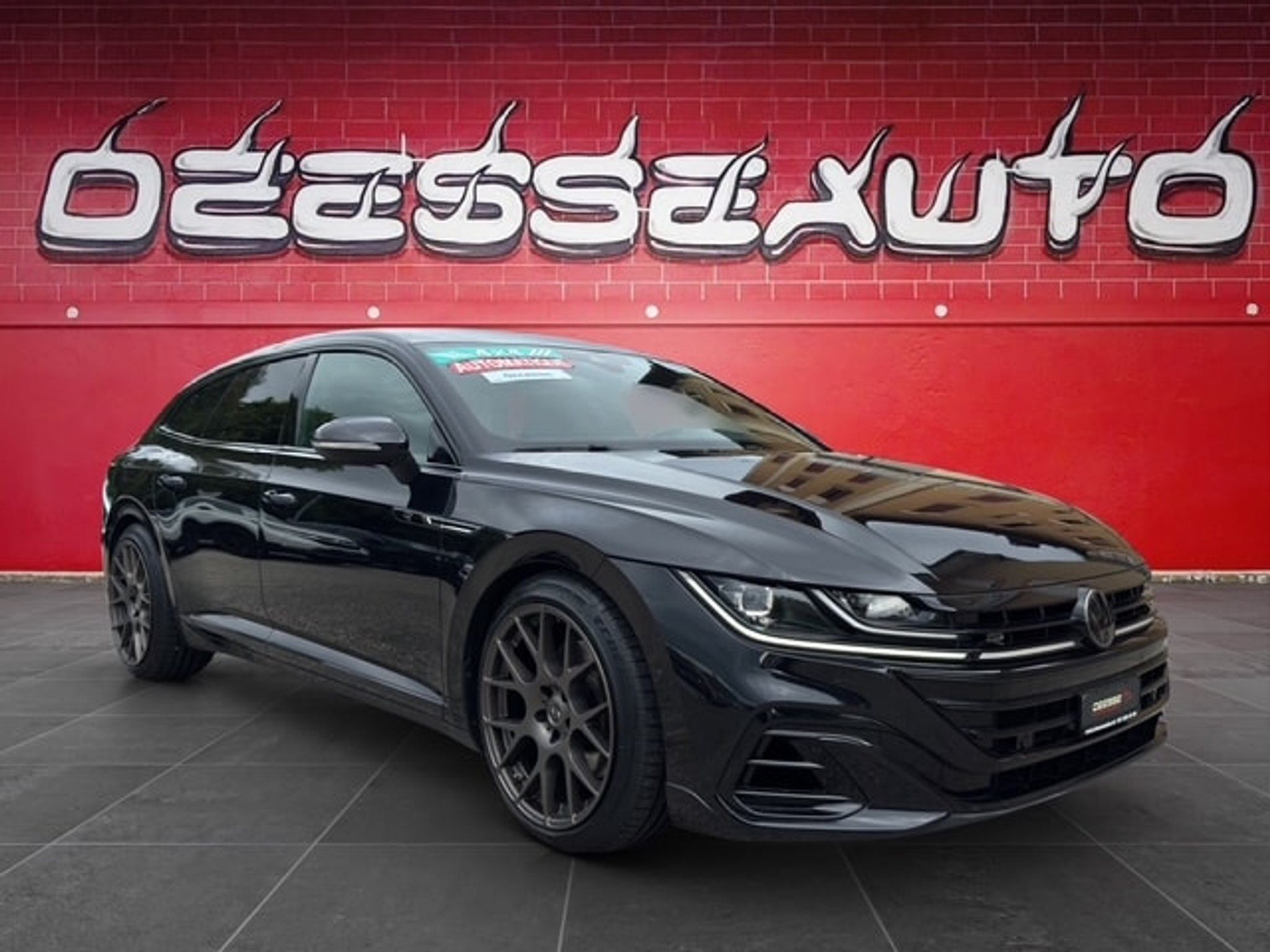 listing desktop thumbnail image 0