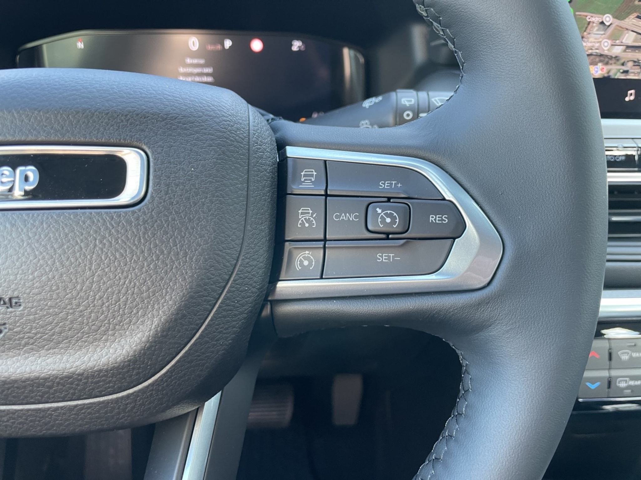 listing desktop thumbnail image 9