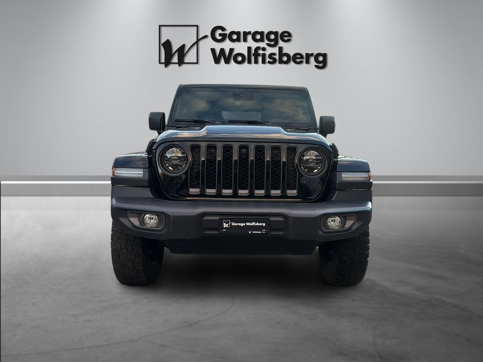 listing desktop thumbnail image 1