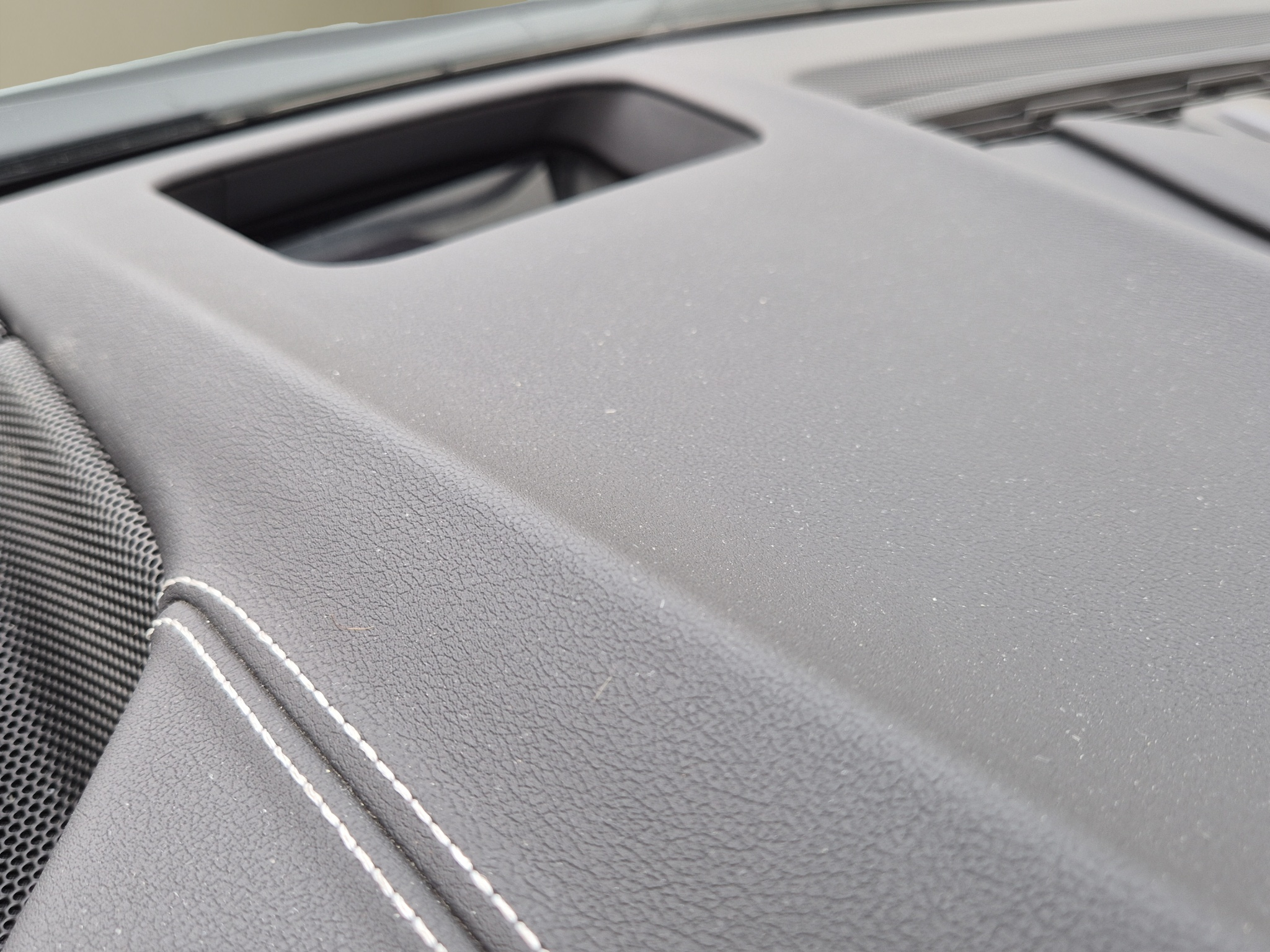 listing desktop thumbnail image 13