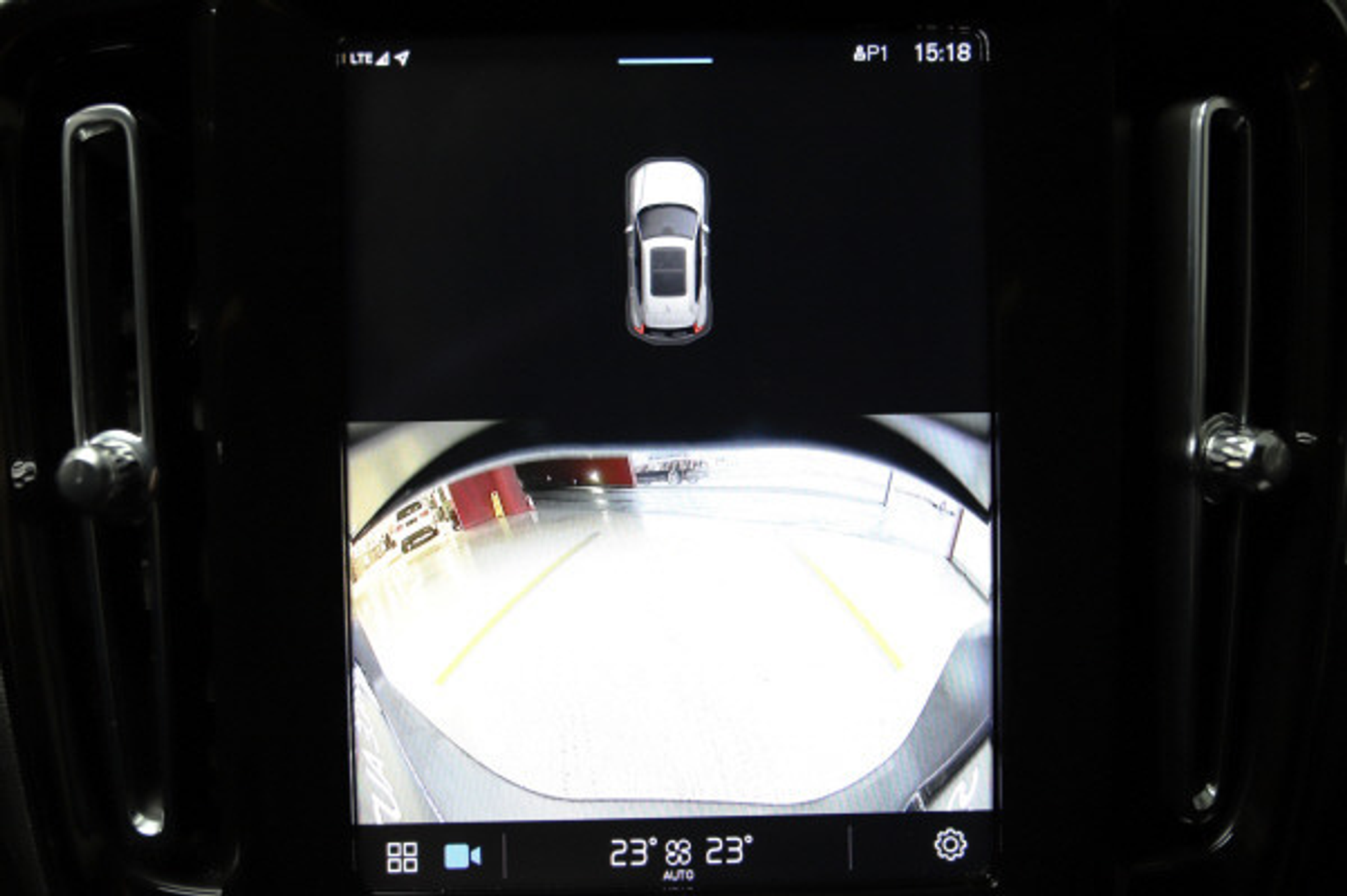 listing desktop thumbnail image 13