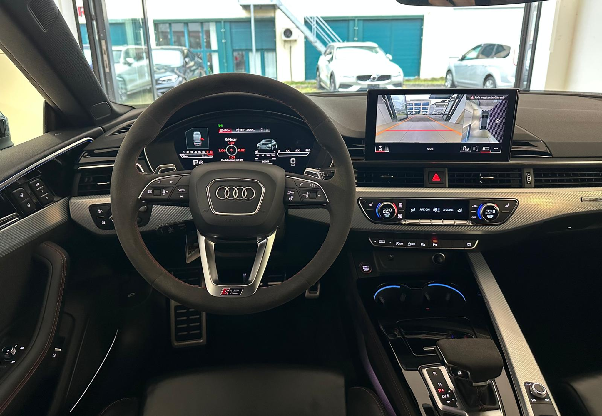 listing desktop thumbnail image 8