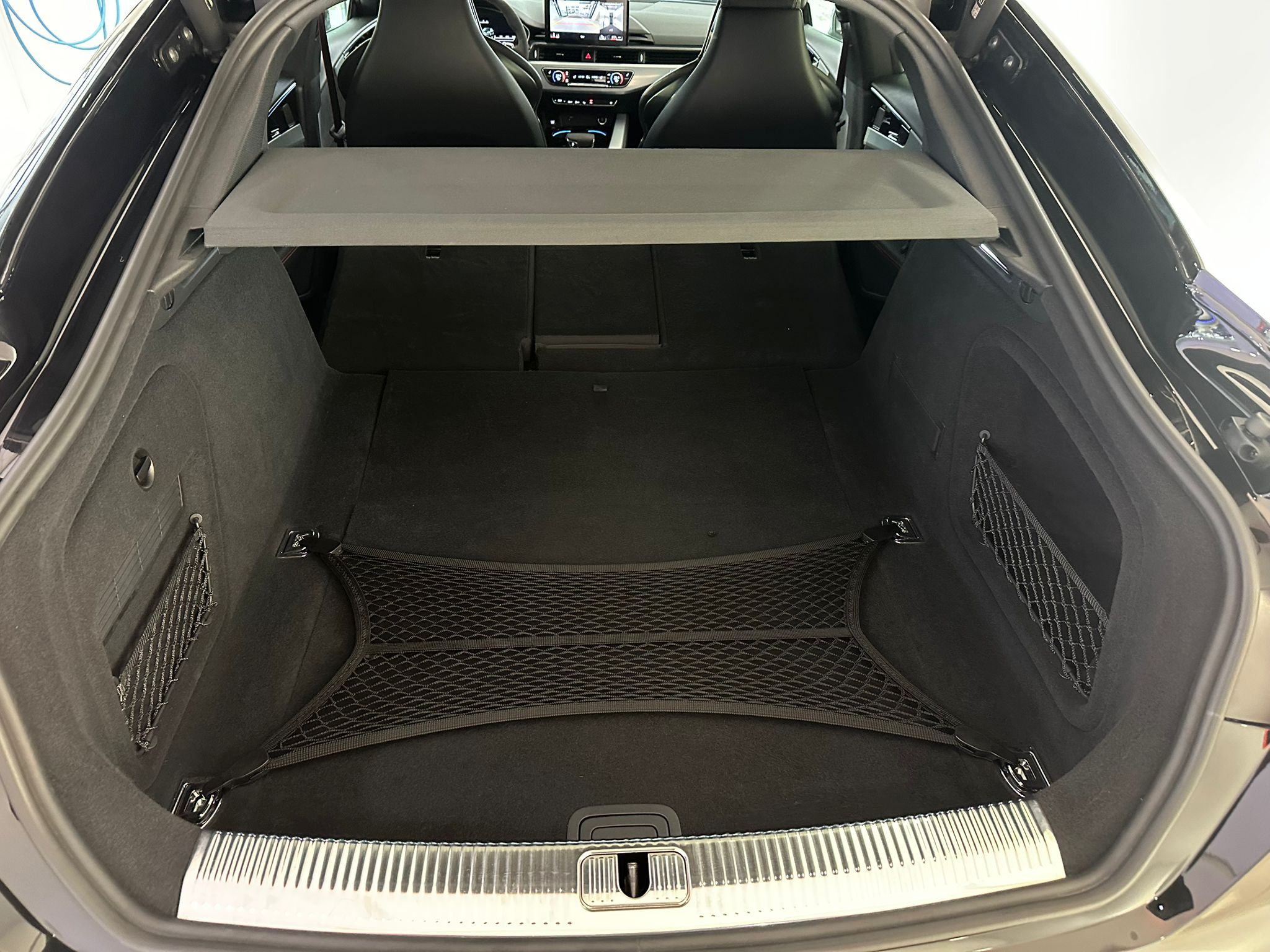 listing desktop thumbnail image 4