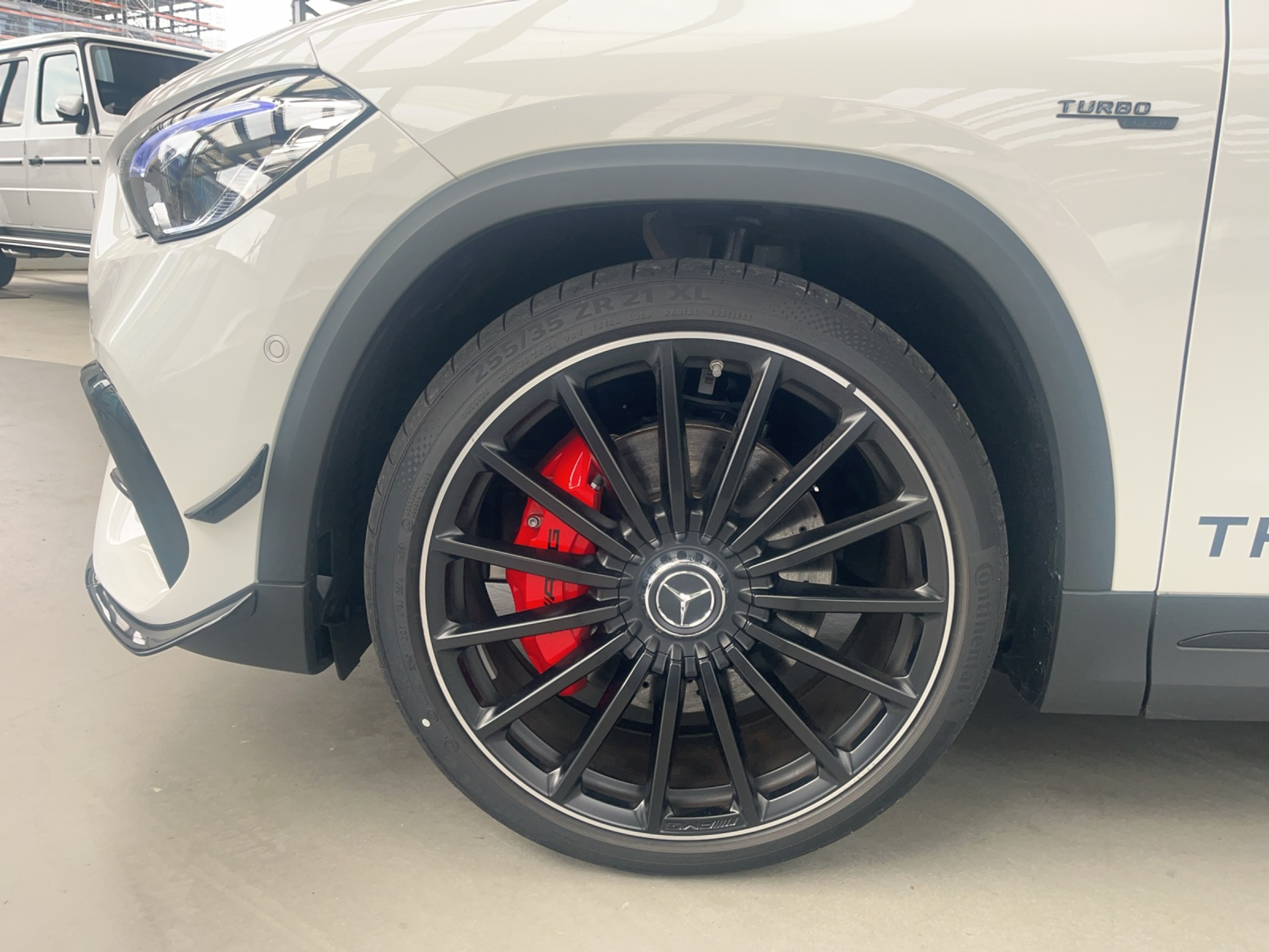 listing desktop thumbnail image 14