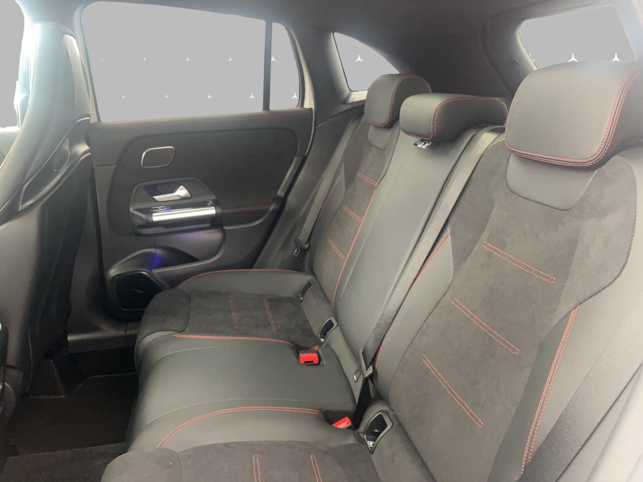 listing desktop thumbnail image 10