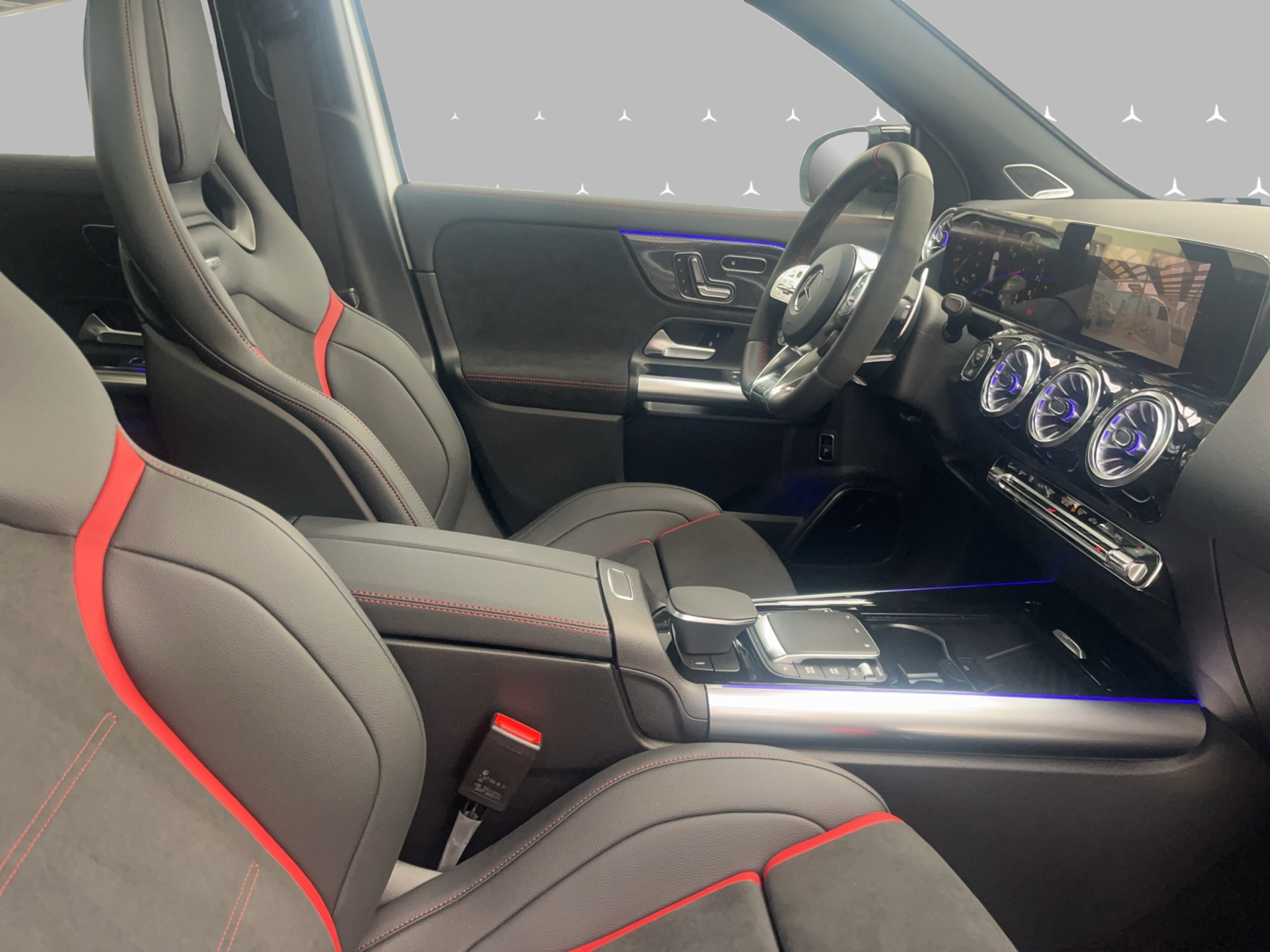 listing desktop thumbnail image 11