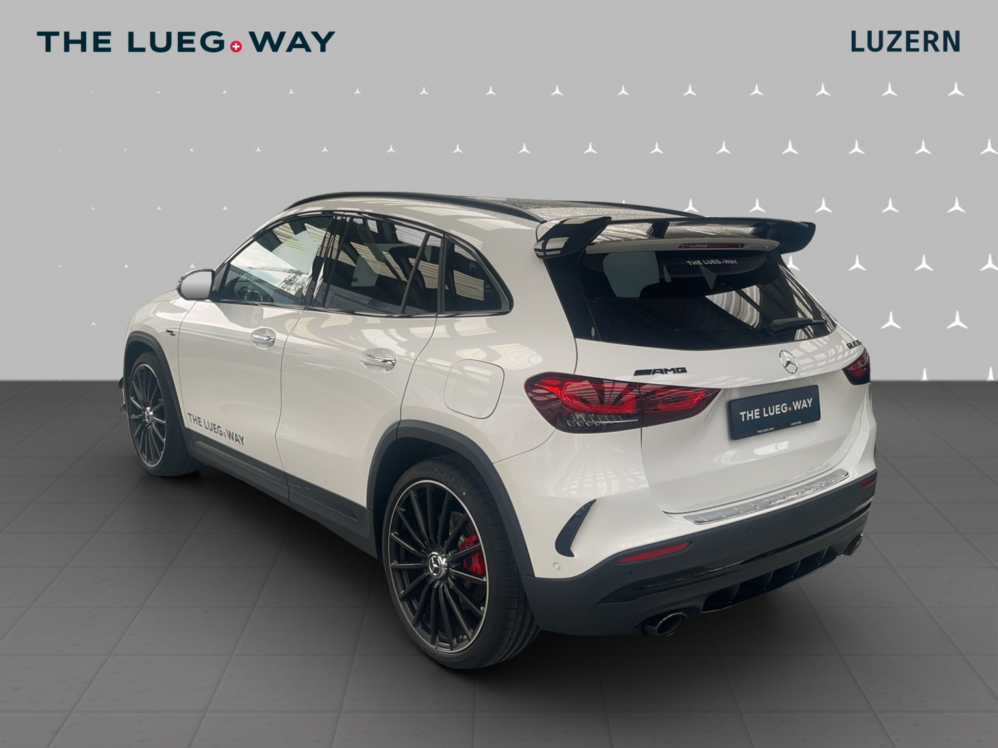 listing desktop thumbnail image 4