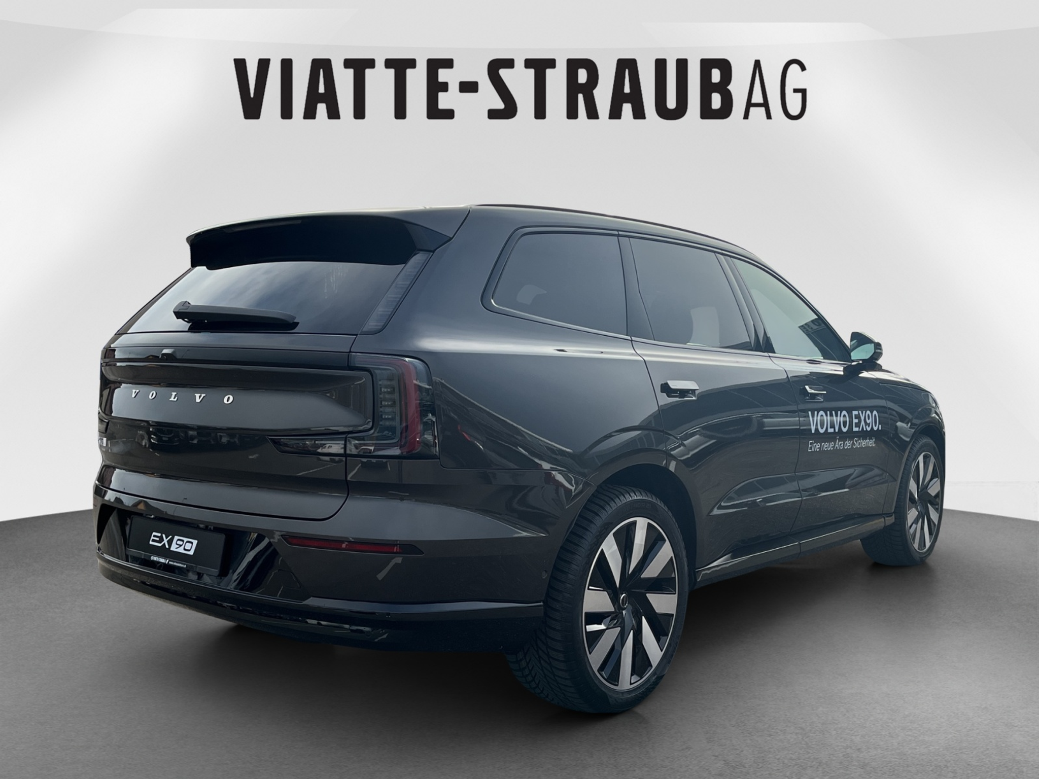 listing desktop thumbnail image 4