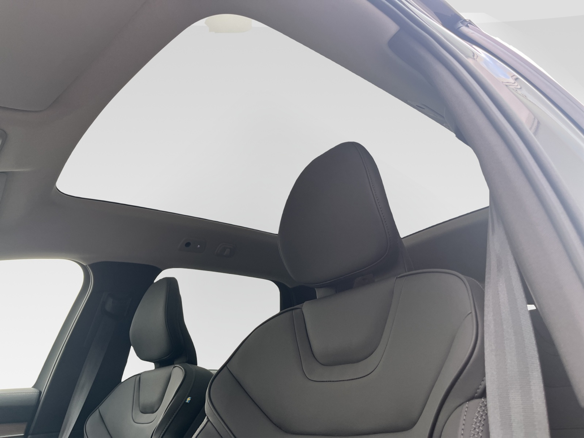 listing desktop thumbnail image 18