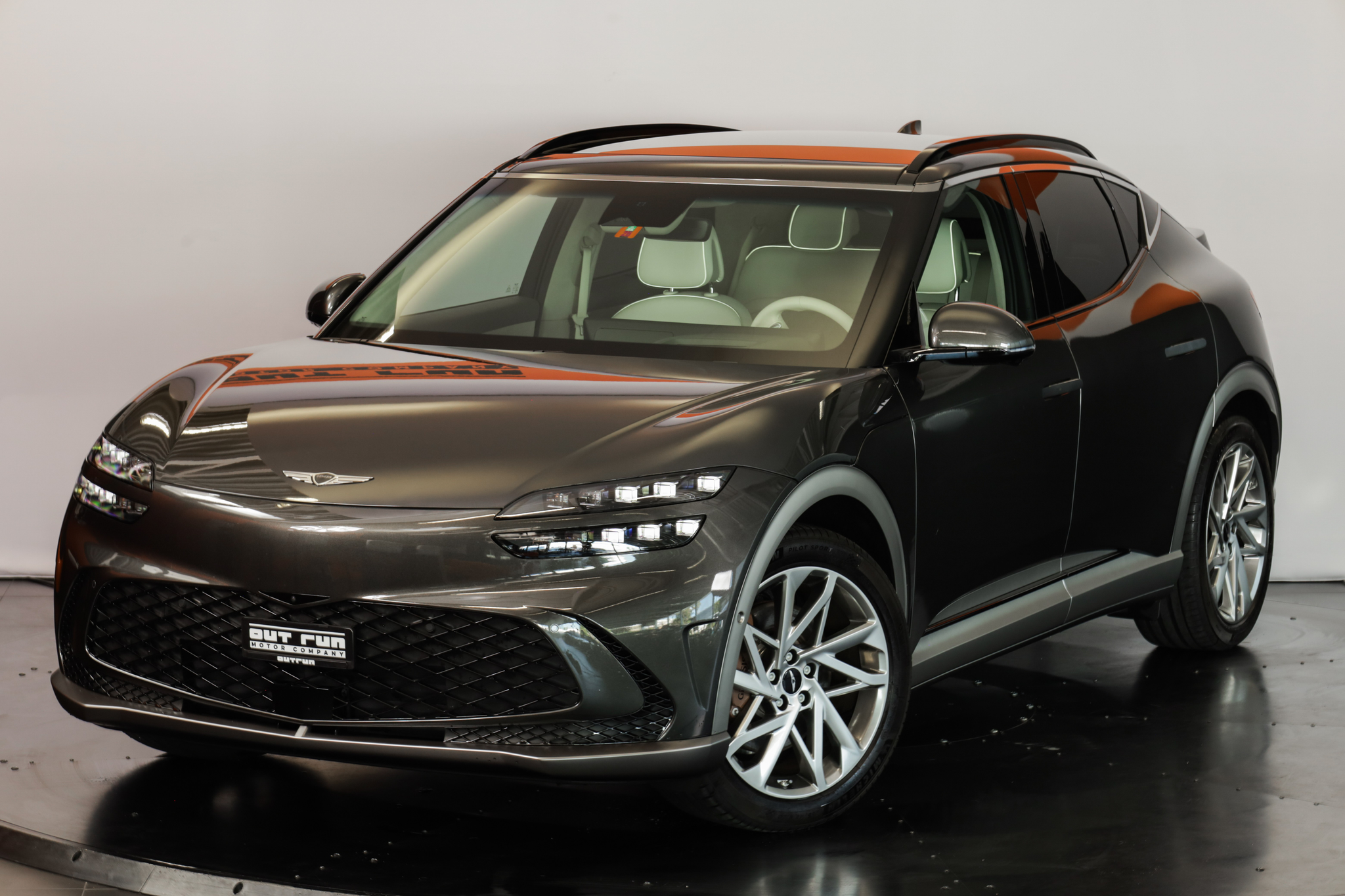 listing desktop thumbnail image 4