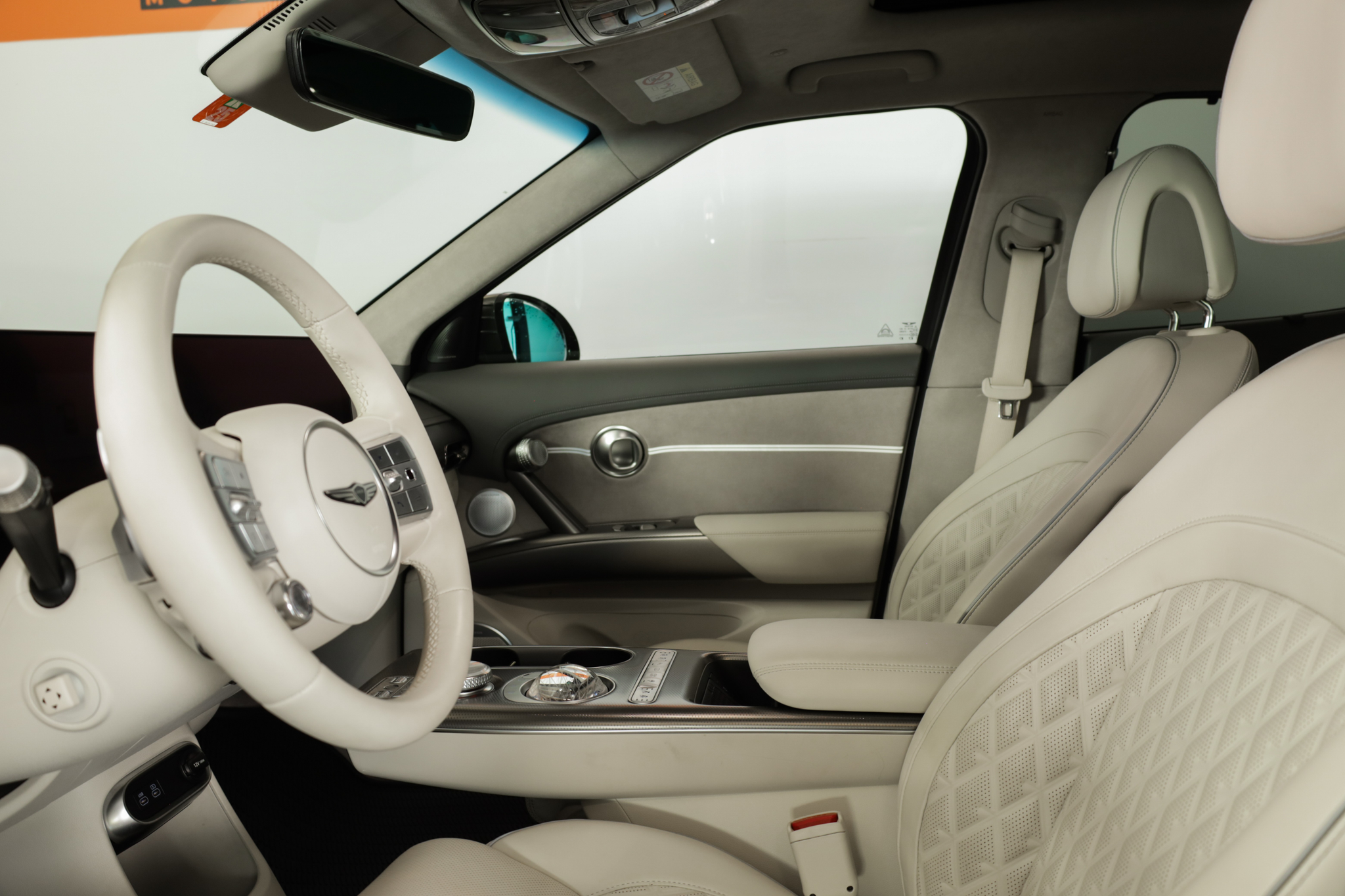 listing desktop thumbnail image 18