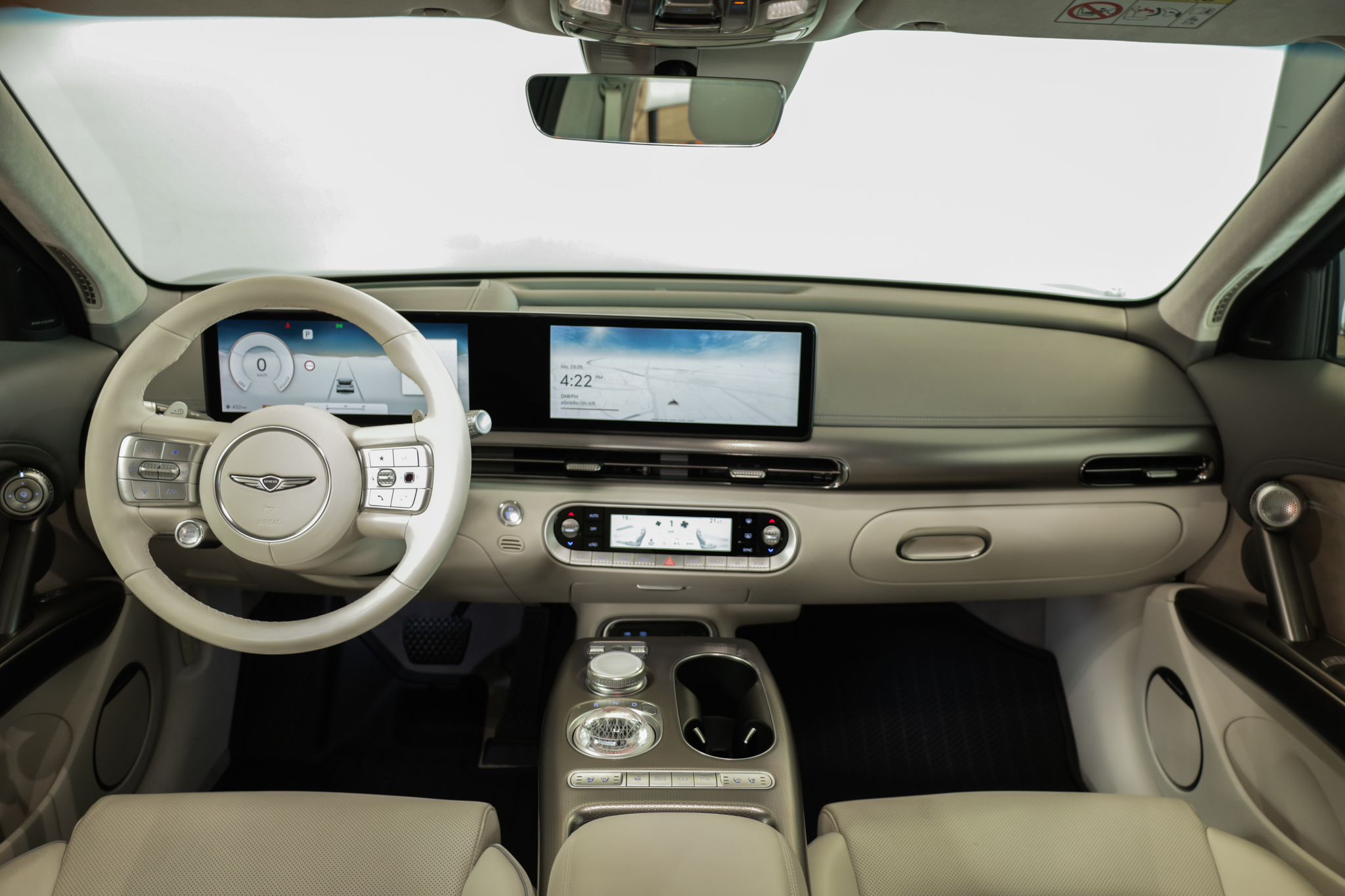 listing desktop thumbnail image 6